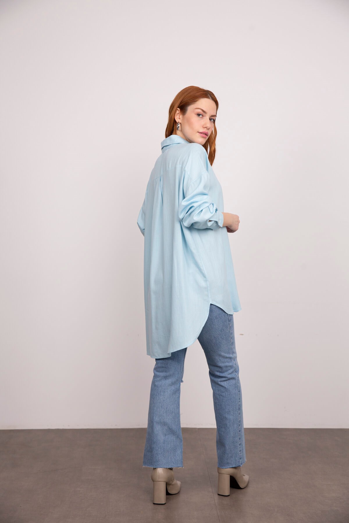 Açık Mavi Oversize Pamuklu Gömlek