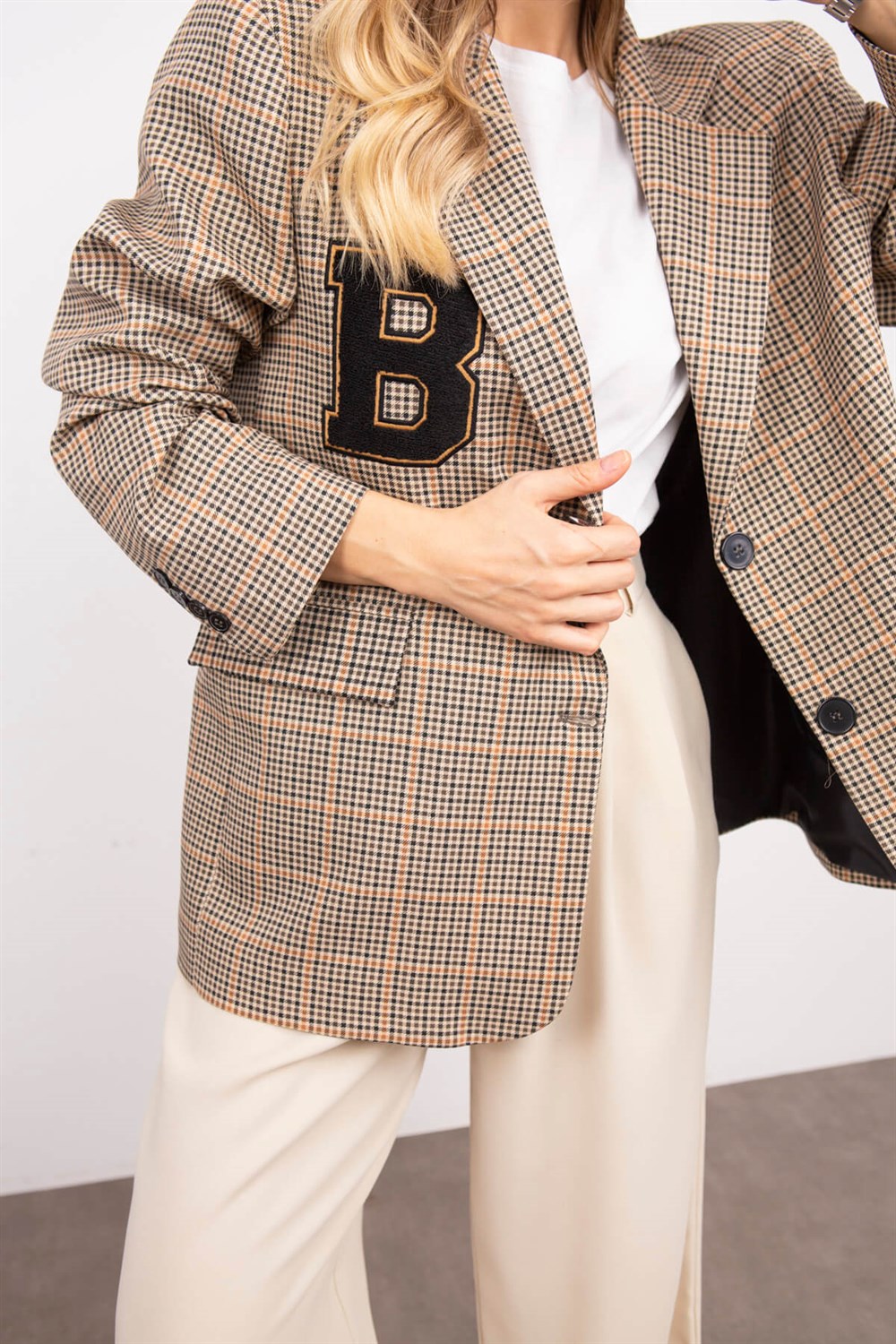 B Harf Nakışlı Astarlı Blazer Ceket