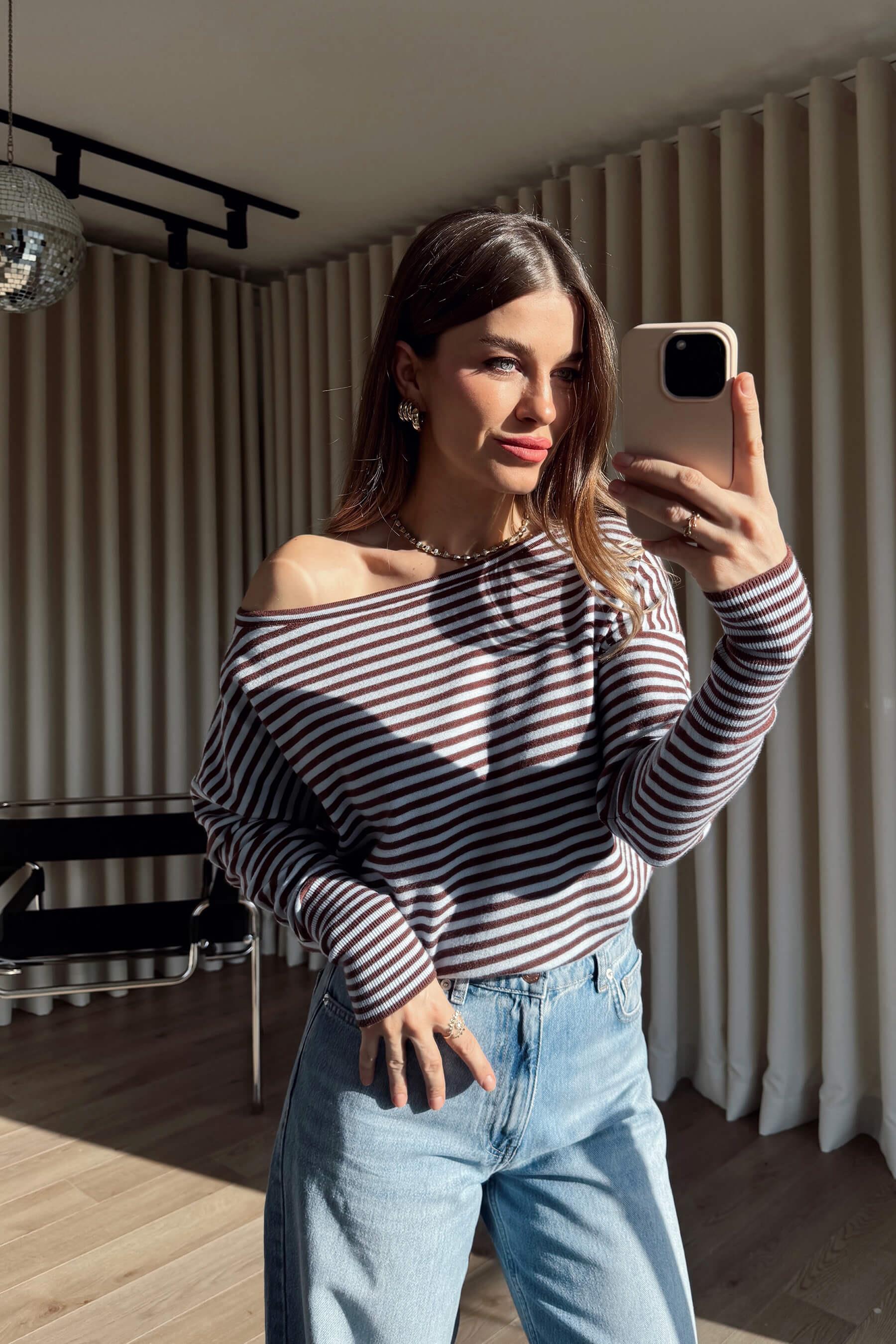 Bebe Mavisi Kahve Çizgili Kayık Yaka Oversize Triko Bluz