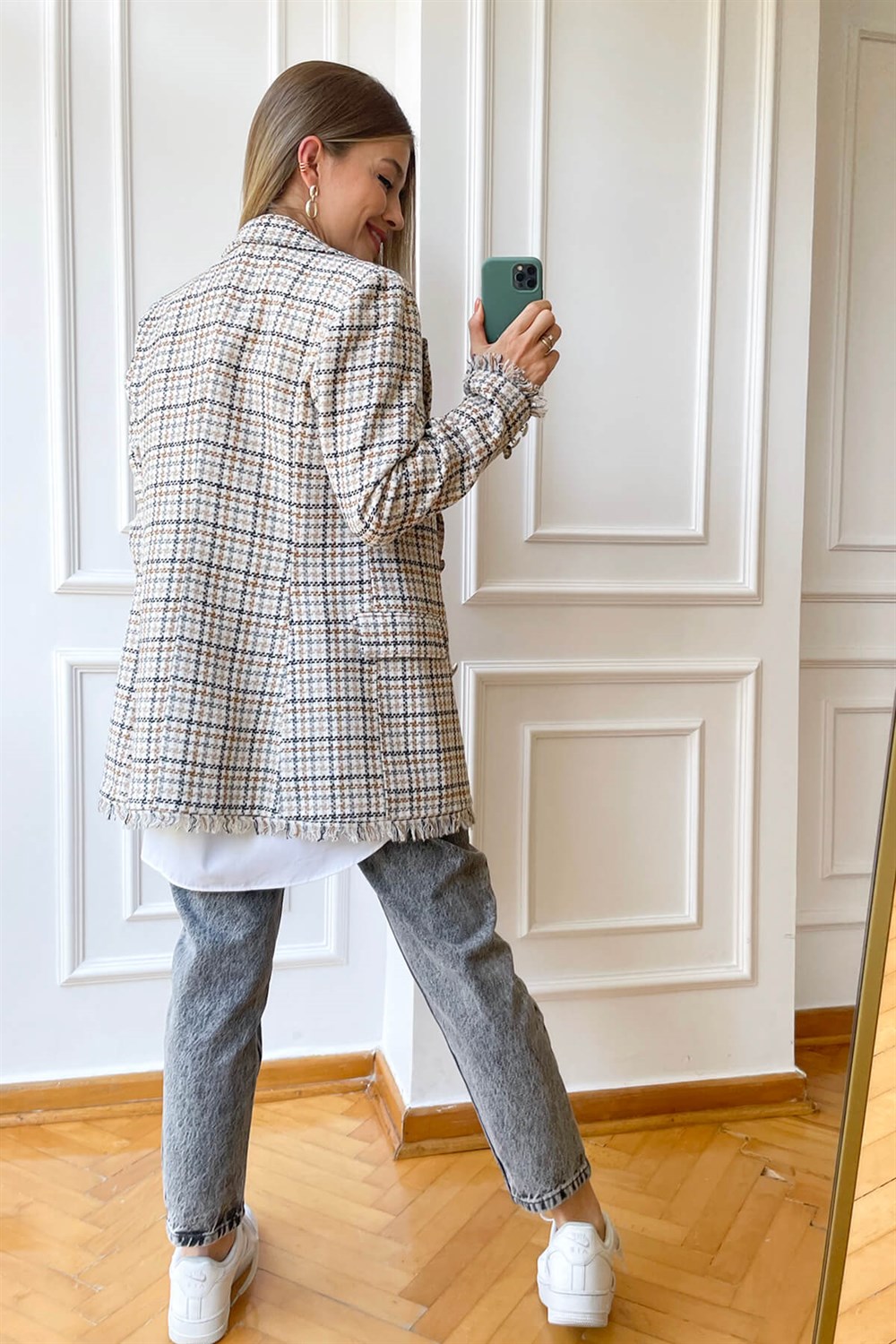 Bej Püsküllü Blazer Ceket