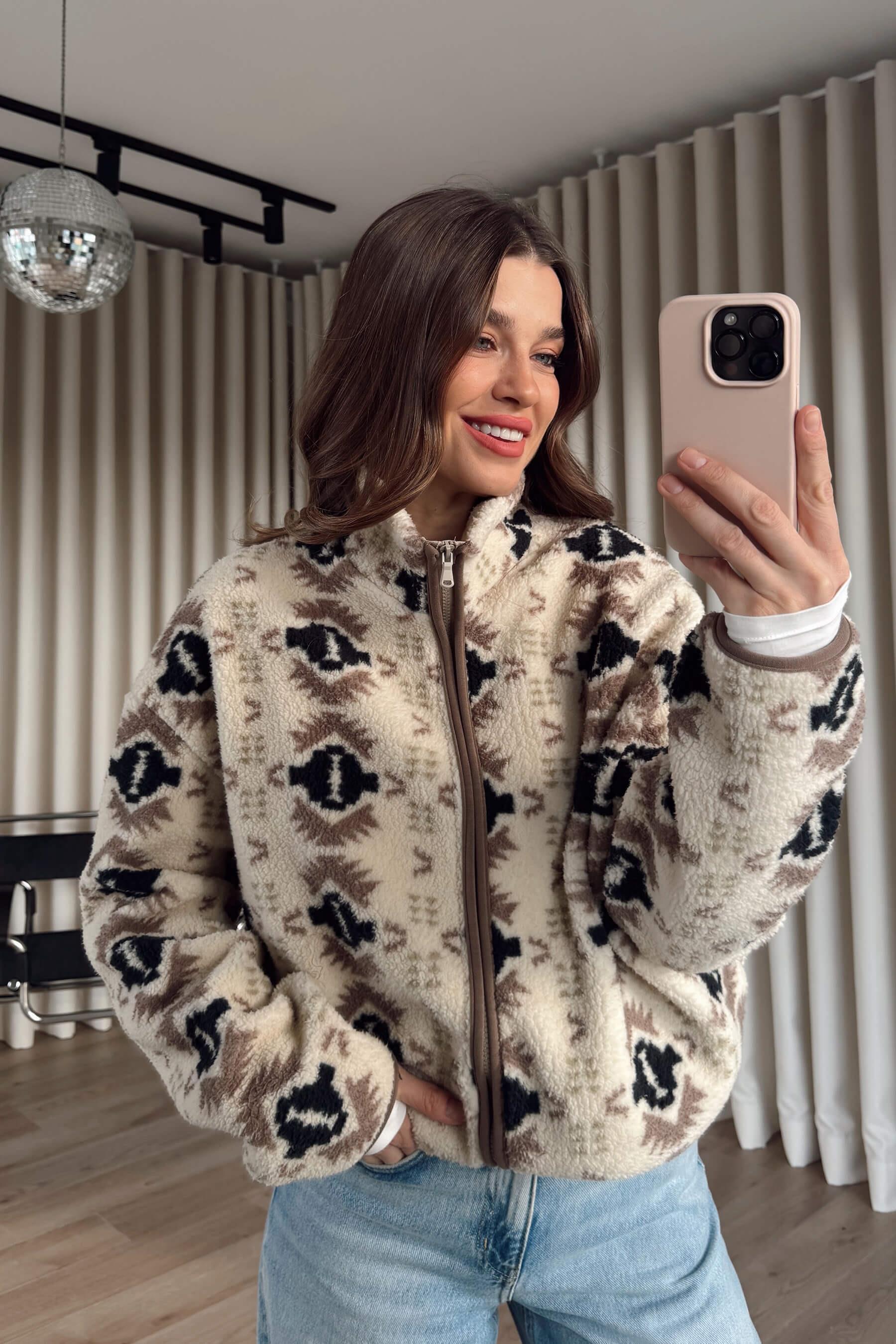 Bej Siyah Desenli Fermuarlı Oversize Peluş Sweatshirt