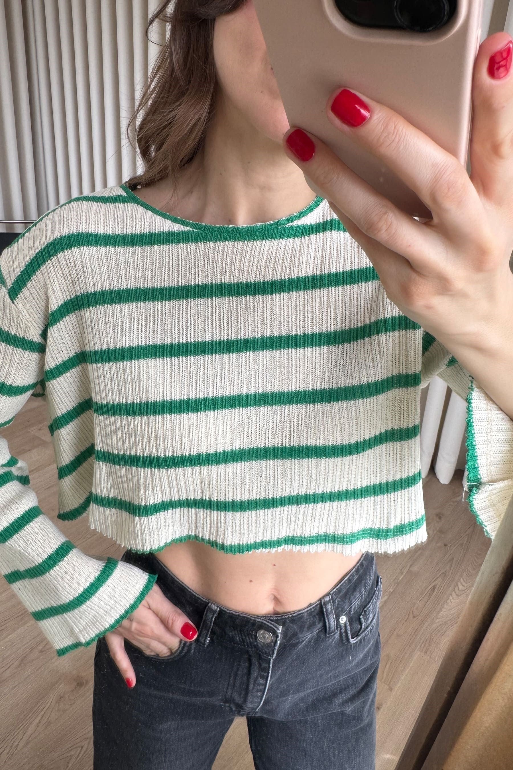 Bej Yeşil Çizgili Crop Triko Bluz