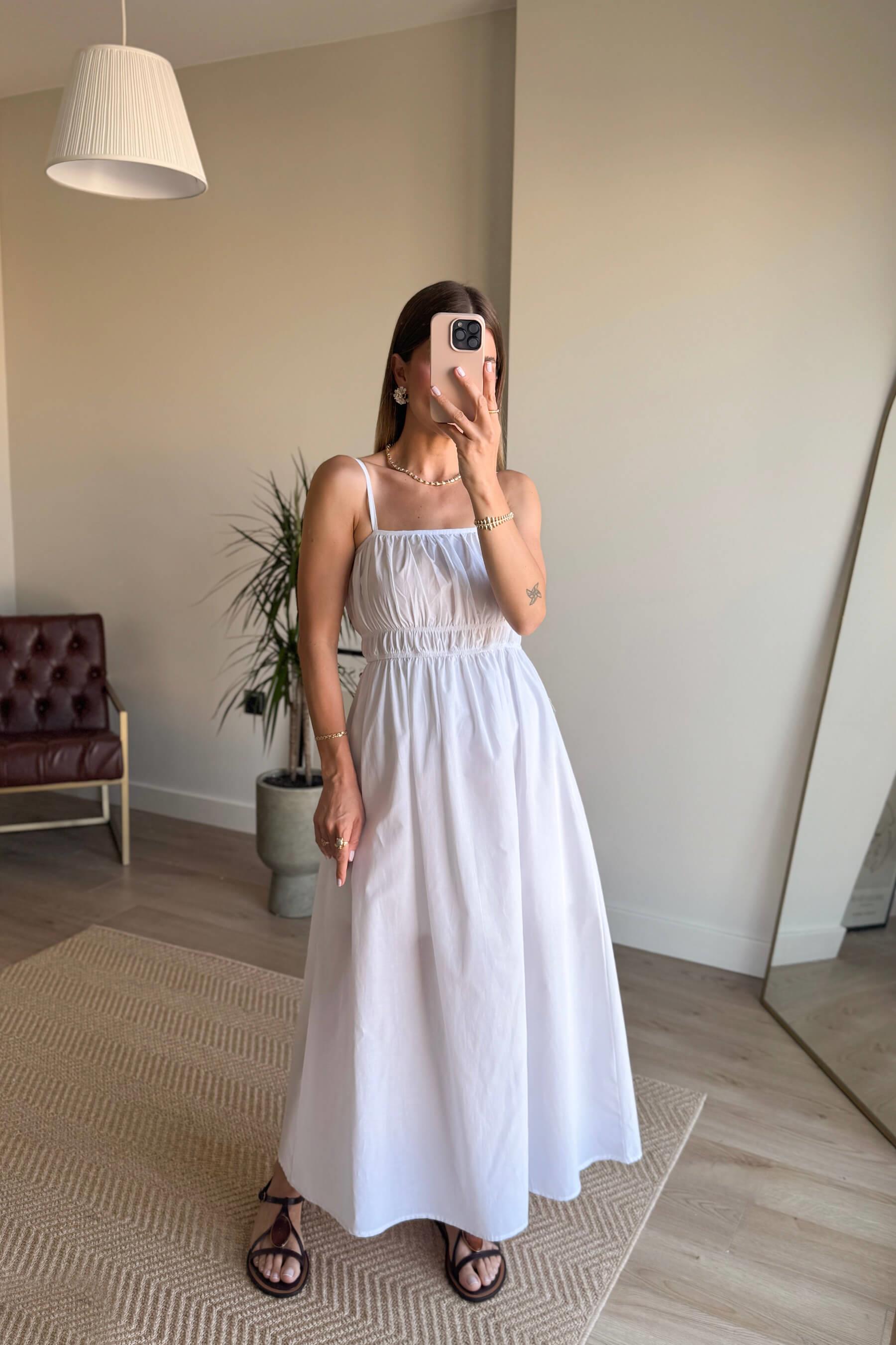 Beyaz Askılı Önü Gipeli Elbise