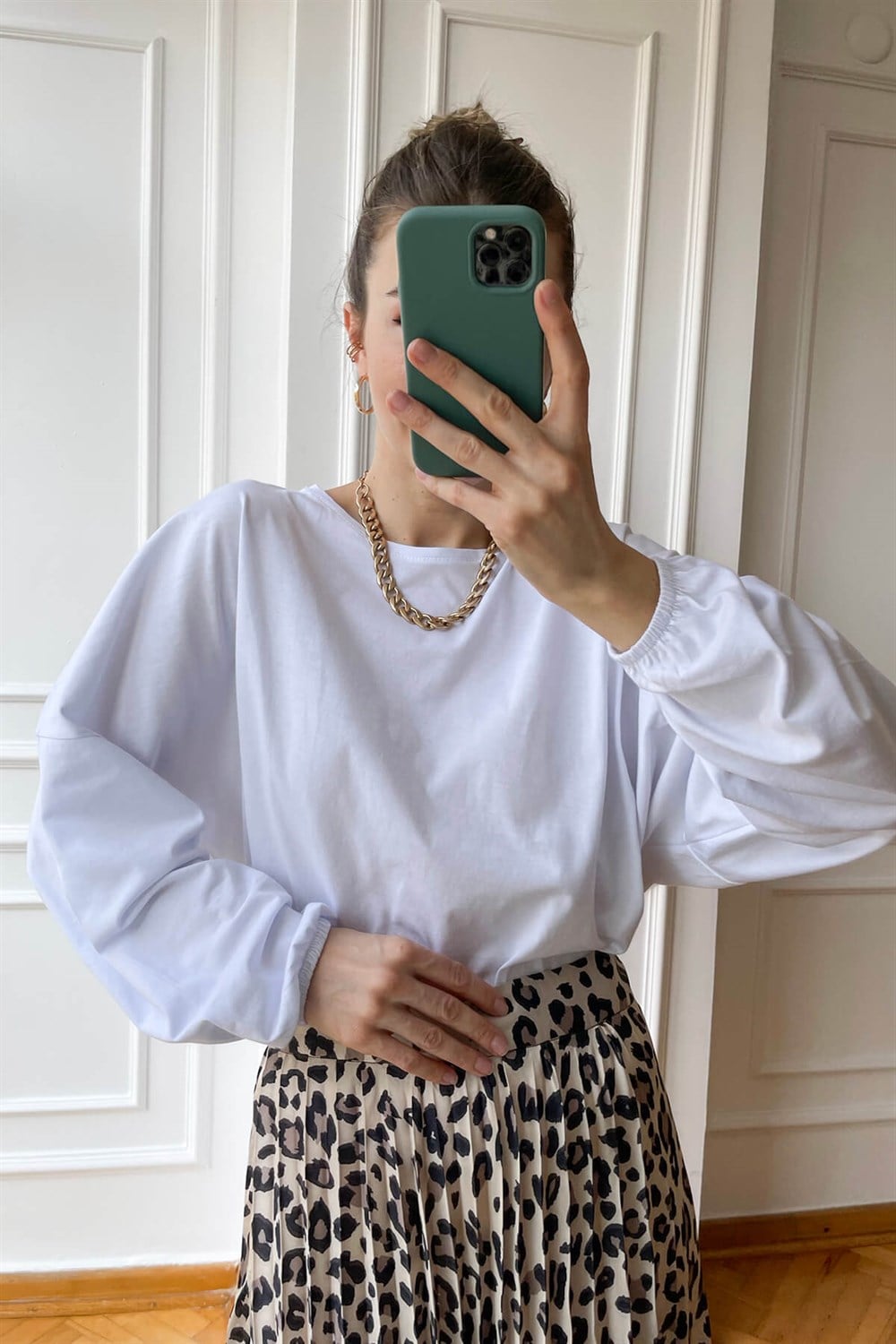 Beyaz Balon Kol Basic Sweat