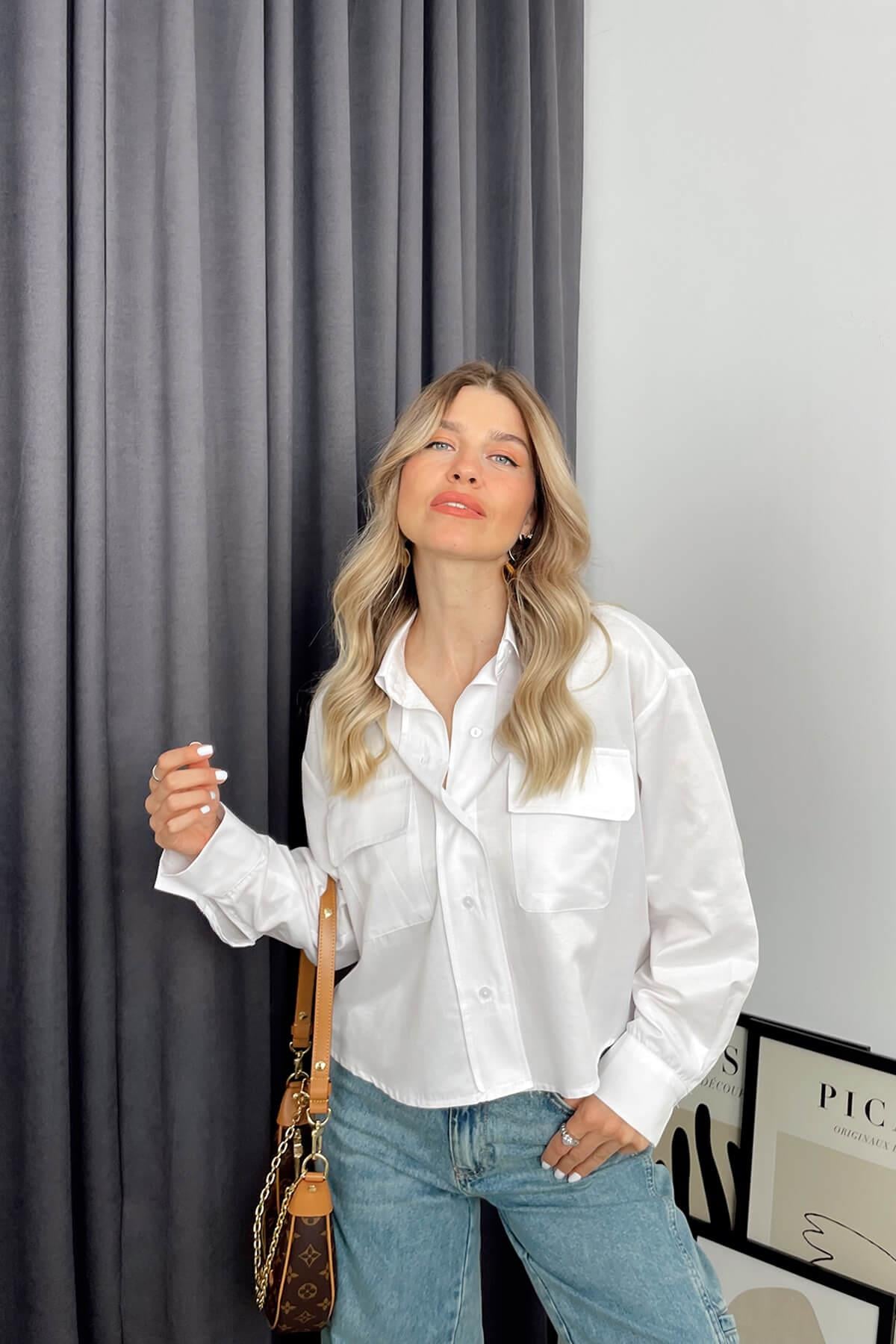 Beyaz Çift Cepli Oversize Gömlek