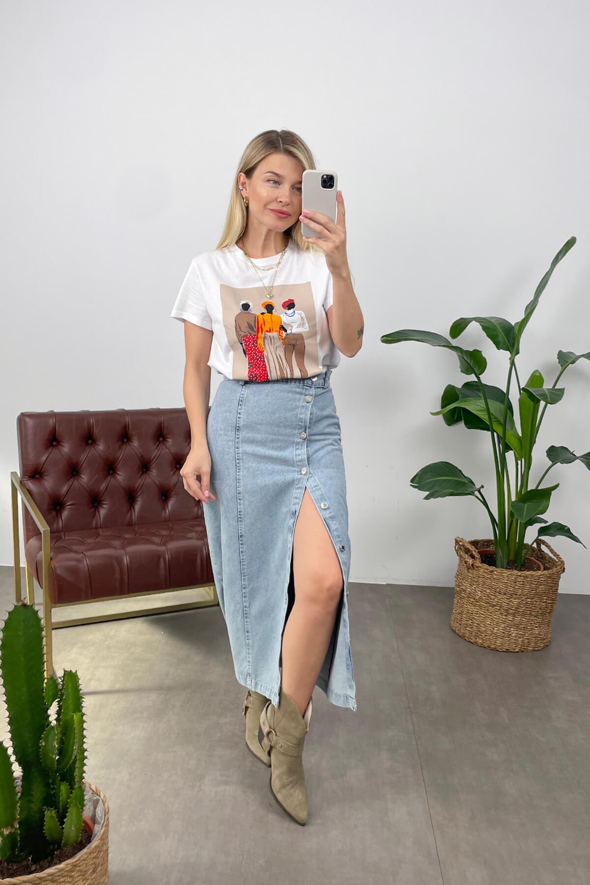 Beyaz Kadın Baskılı T-Shirt
