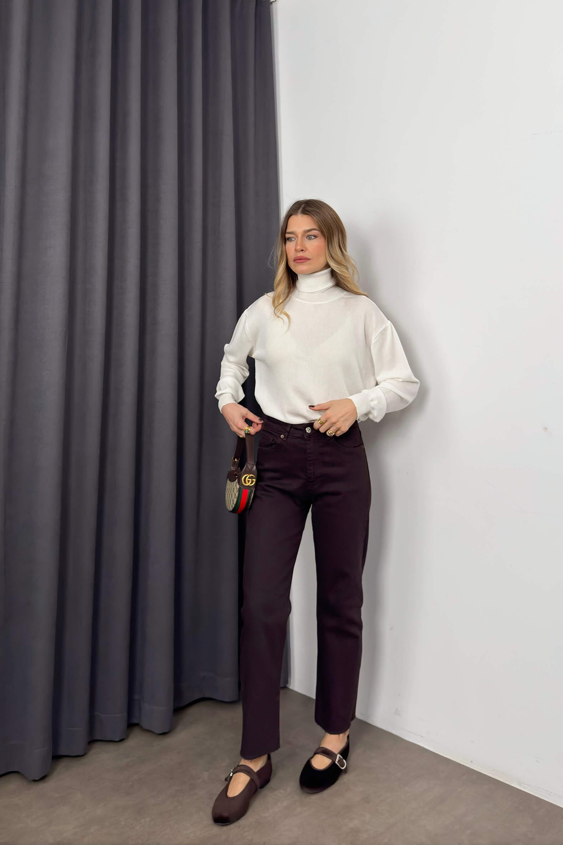 Beyaz Merserize Boğazlı Premium Kazak