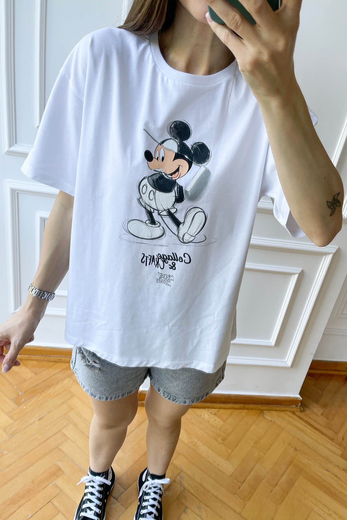 Beyaz Mickey Baskılı T-Shirt