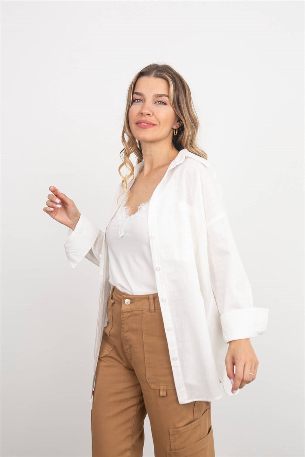 Beyaz Oversize Keten Gömlek