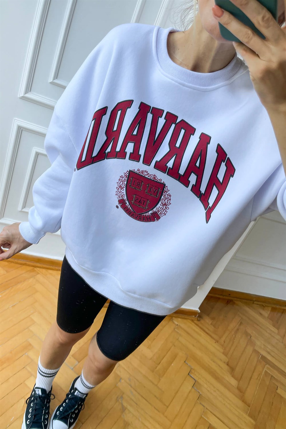 Beyaz Şardonlu Harvard Baskılı Sweatshirt