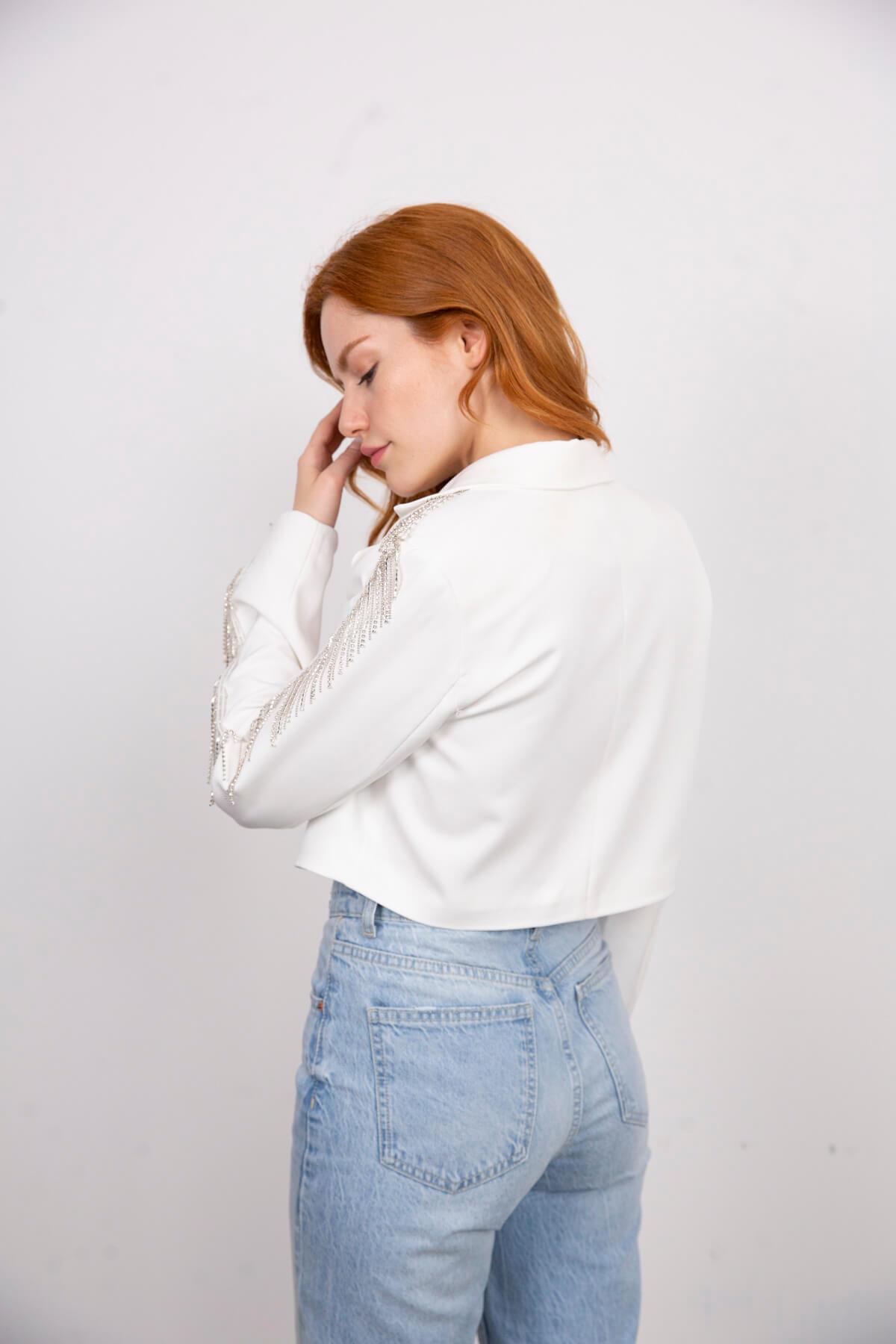 Beyaz Taş Detaylı Astarlı Crop Blazer Ceket