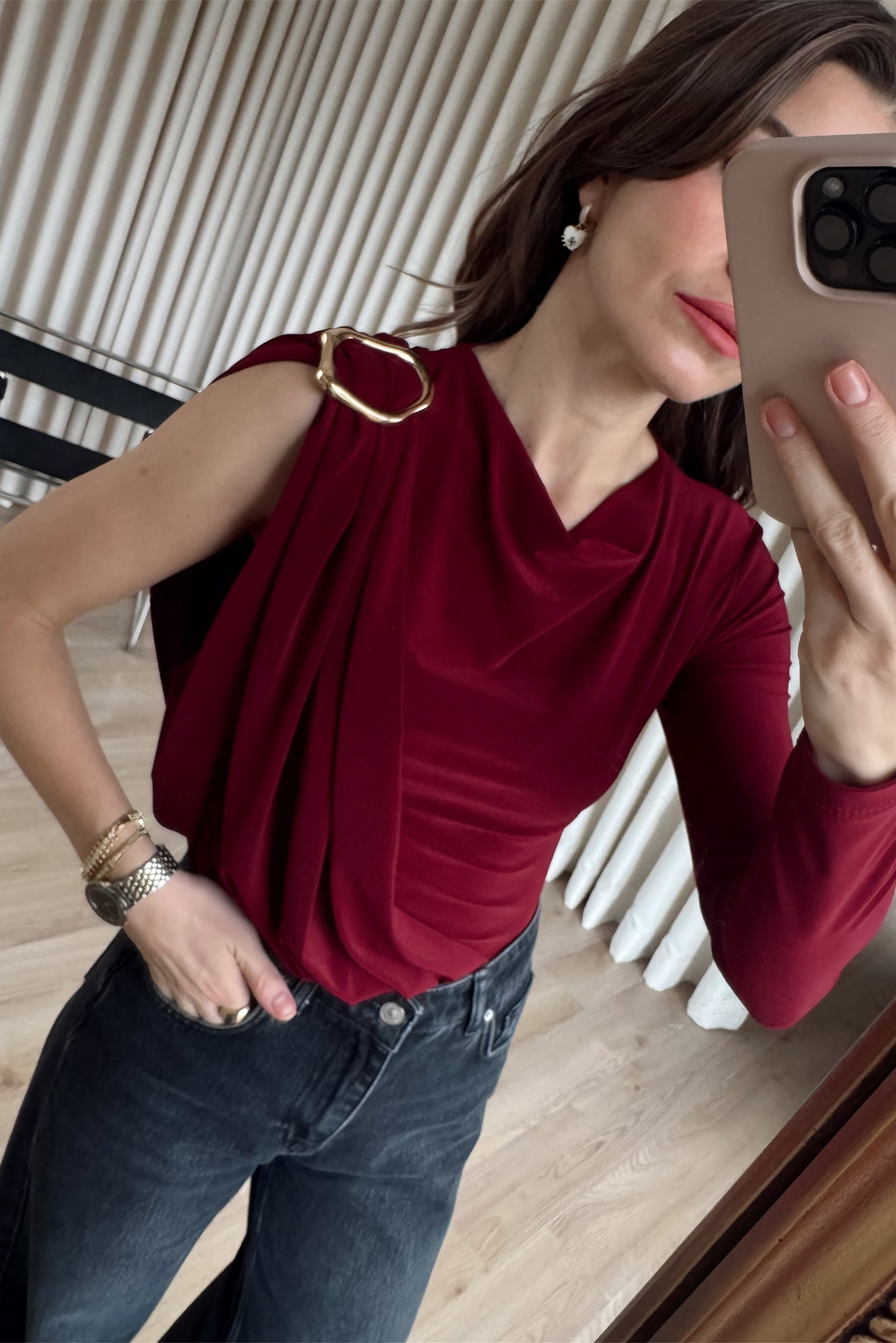 Bordo Tek Omuz Gold Toka Detaylı Bluz