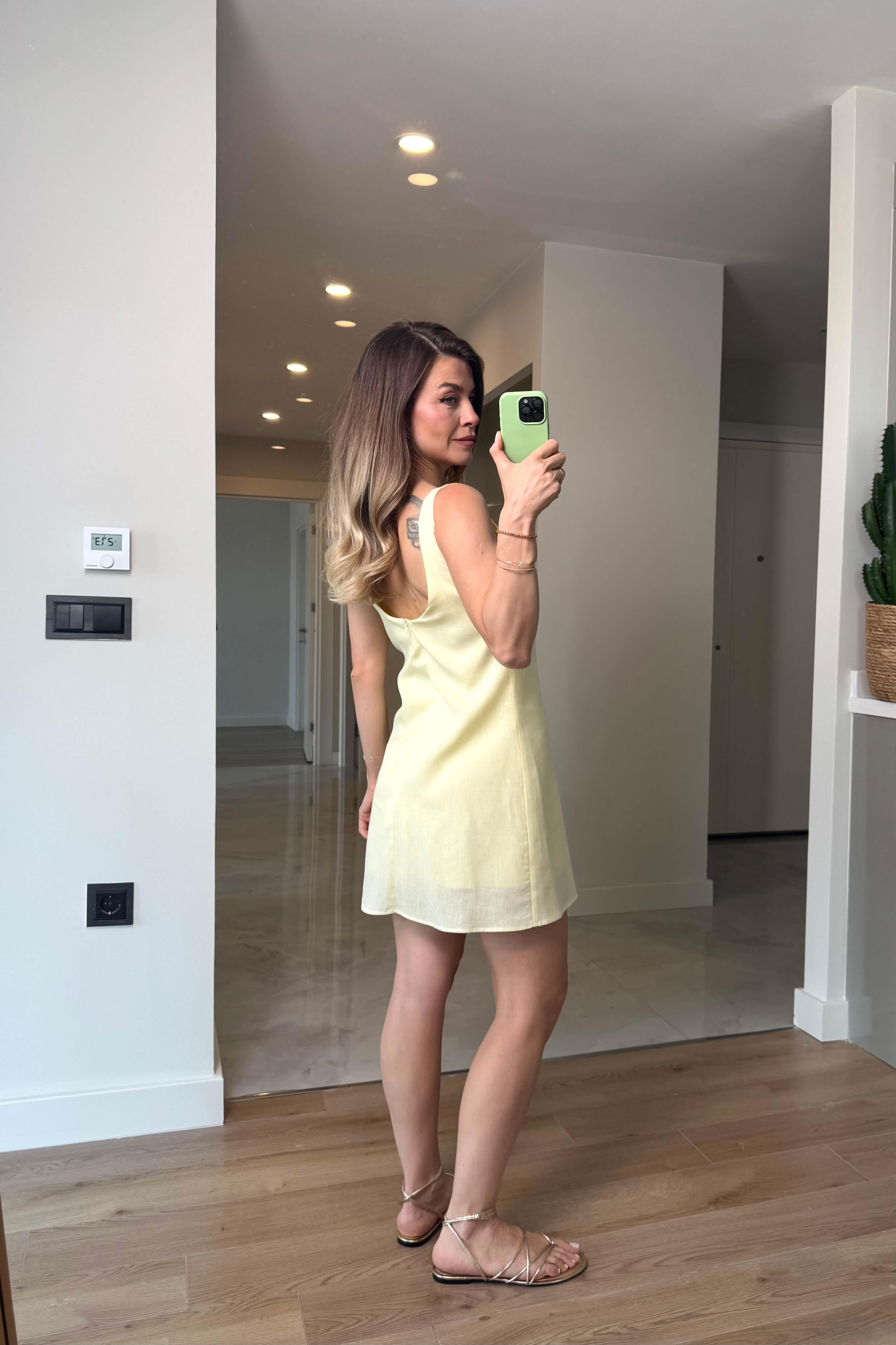 Butter Yellow Kare Yaka Askılı Astarlı Premium Keten Elbise