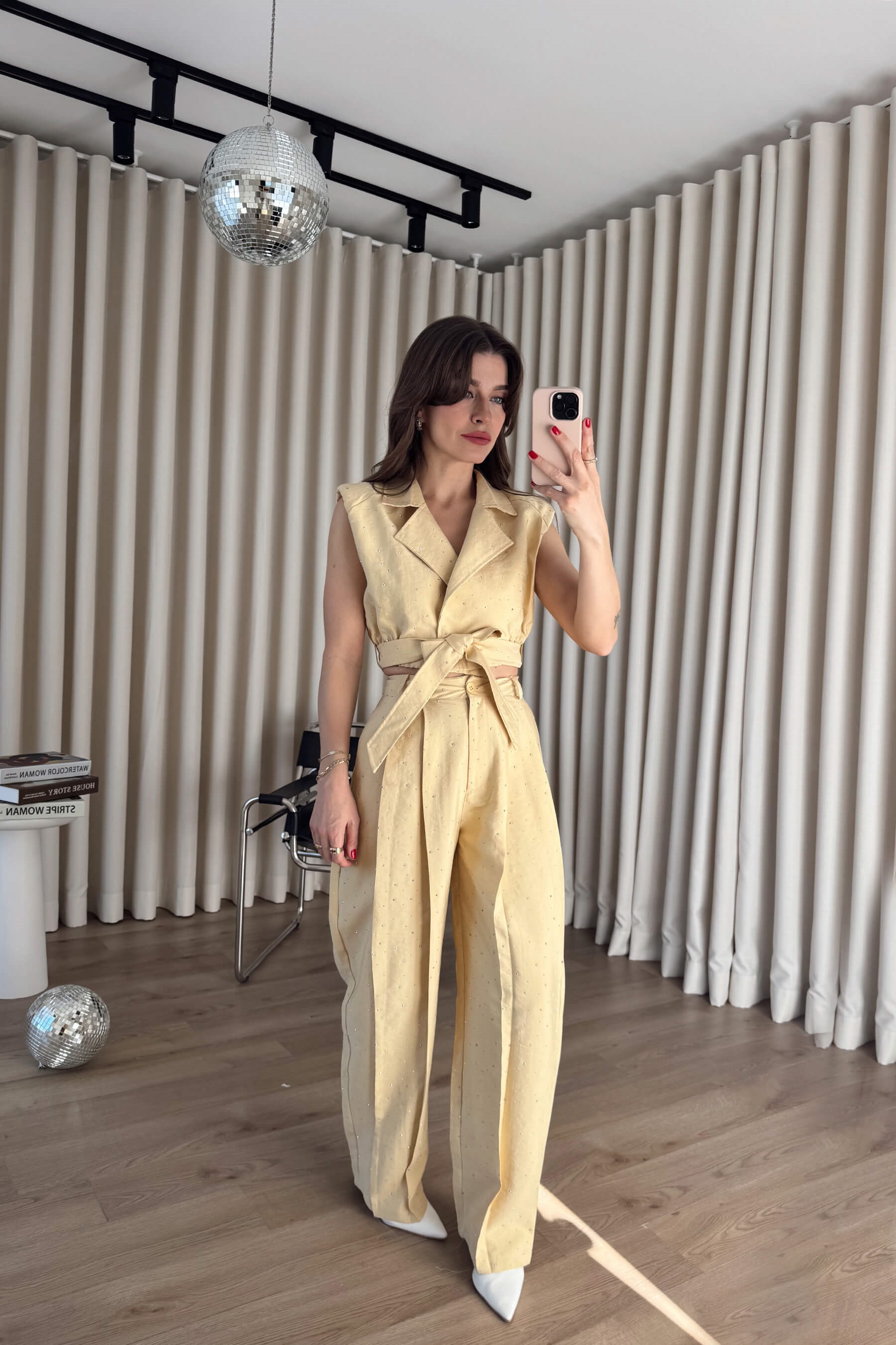 Butter Yellow Taşlı Yüksek Bel Kemerli Yelek Pantolon Takım