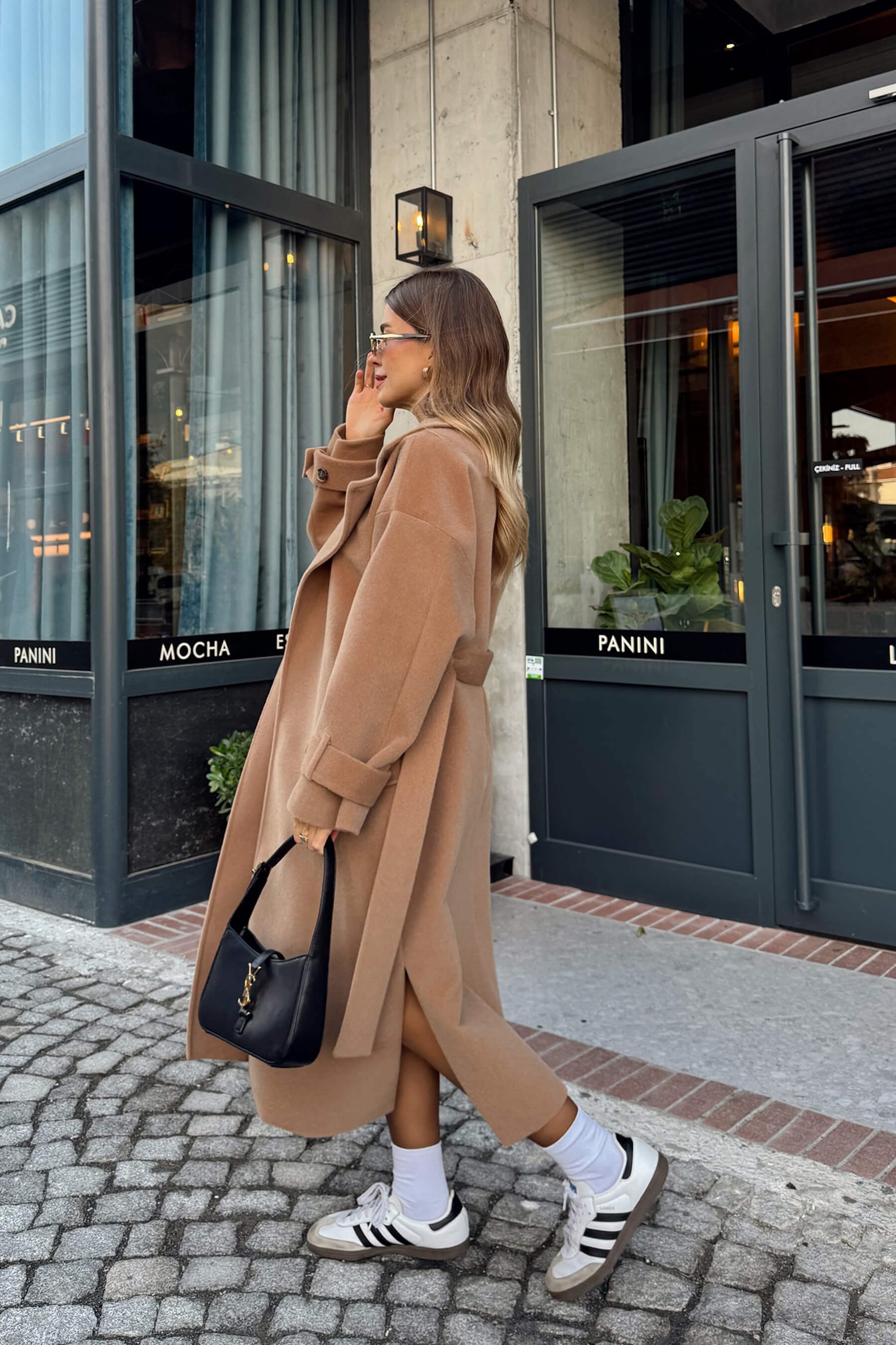 Camel Astarlı Kruvaze Oversize Yün Kaban