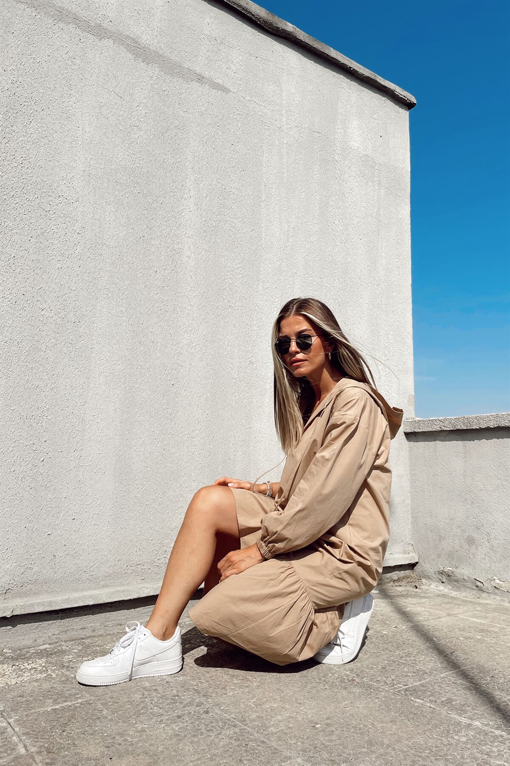 Camel Kapşonlu Poplin Elbise