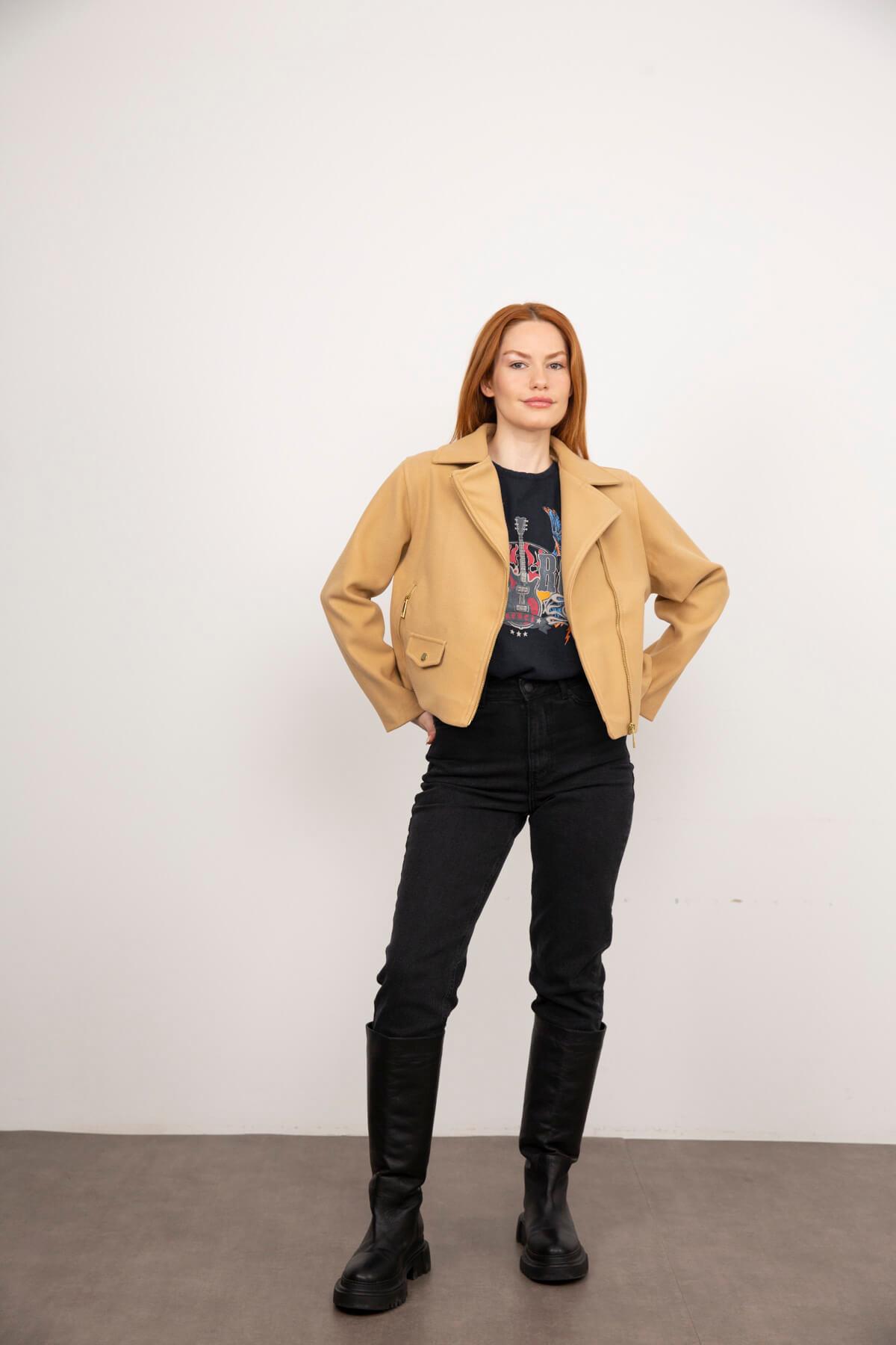 Camel Kruvaze Yaka Fermuarlı Kaşe Crop Ceket