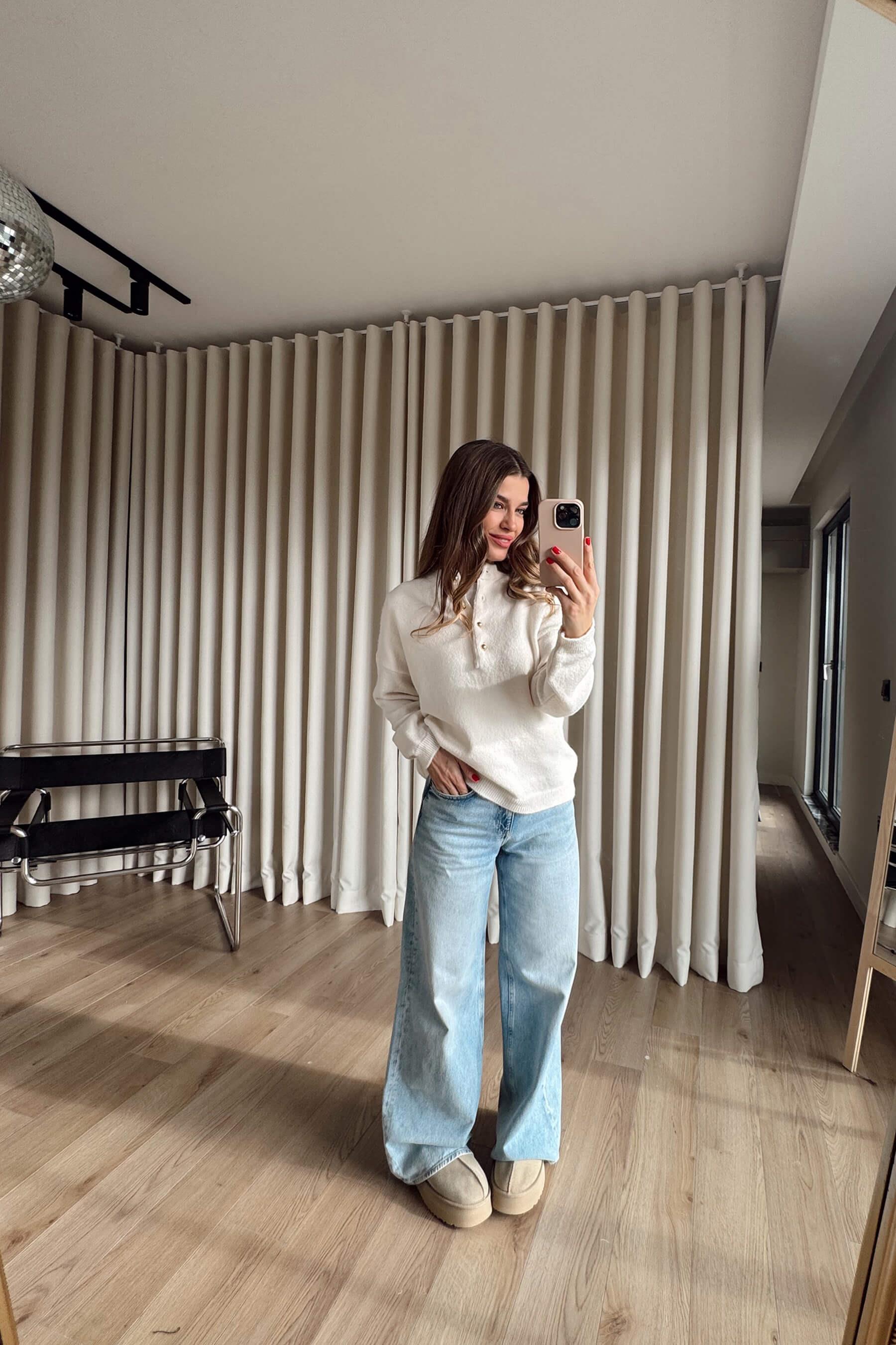Ekru Gold Düğmeli Oversize Triko Kazak