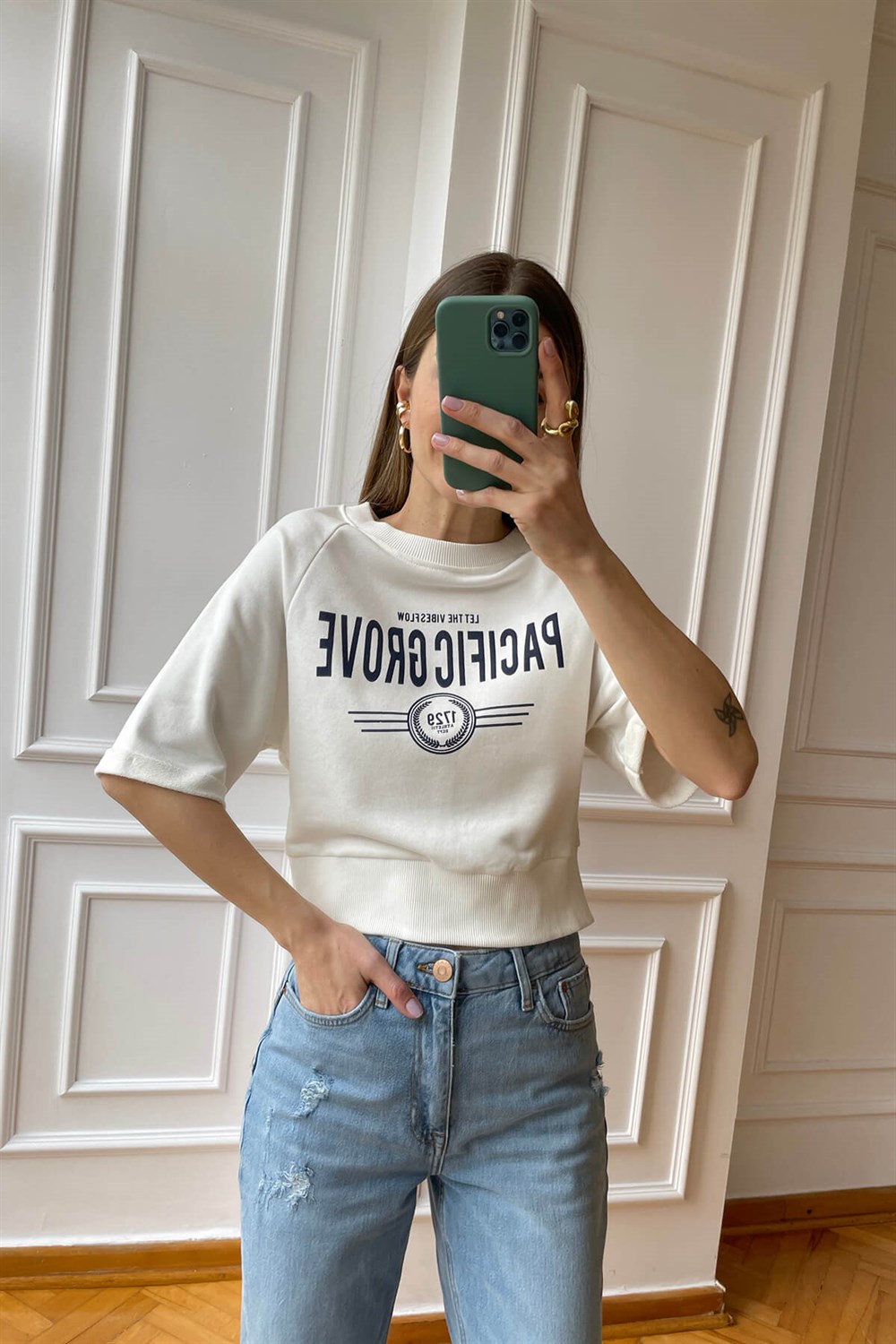 Ekru Kısa Kollu Crop Sweat