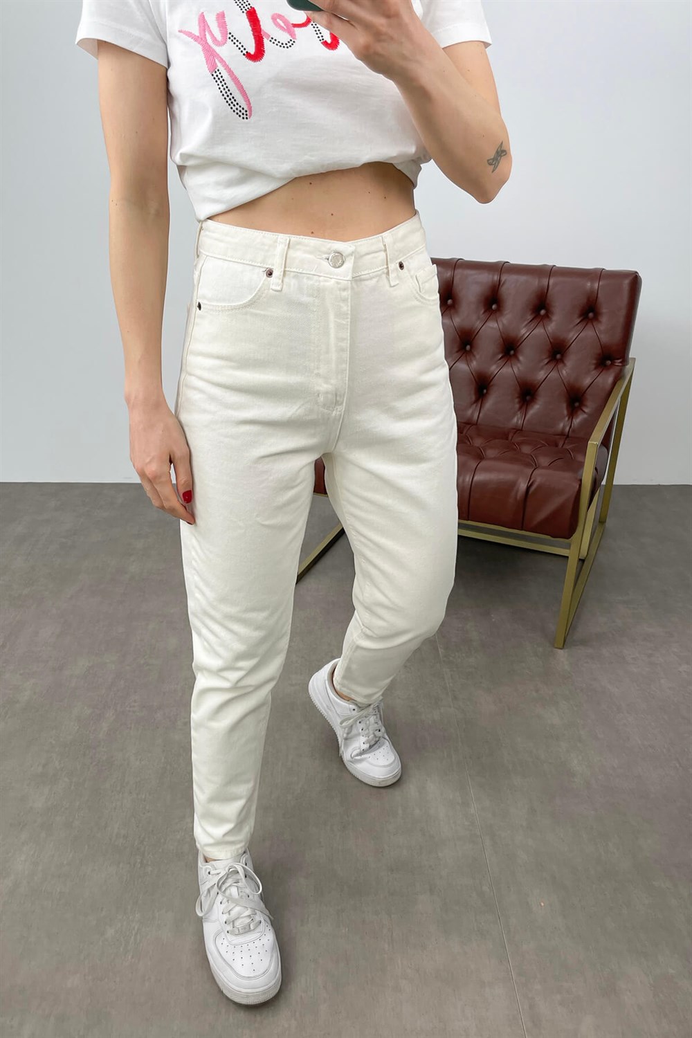 Ekru Mom Jean