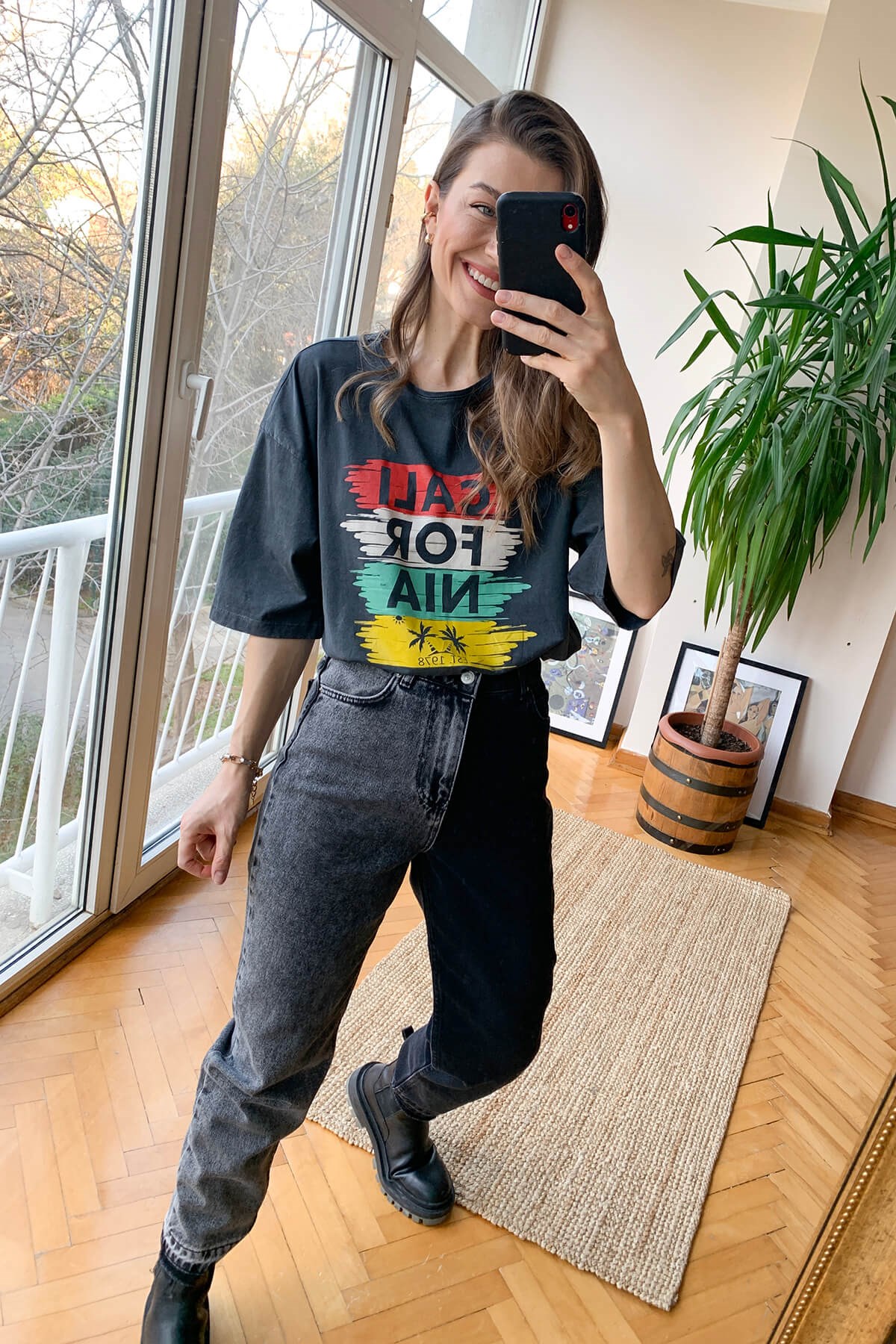Füme California Baskılı T-Shirt
