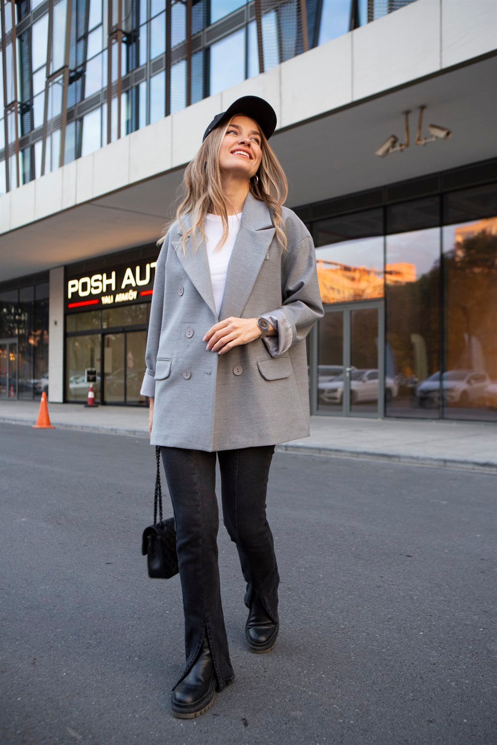 Gri Astarlı Oversize Blazer Ceket