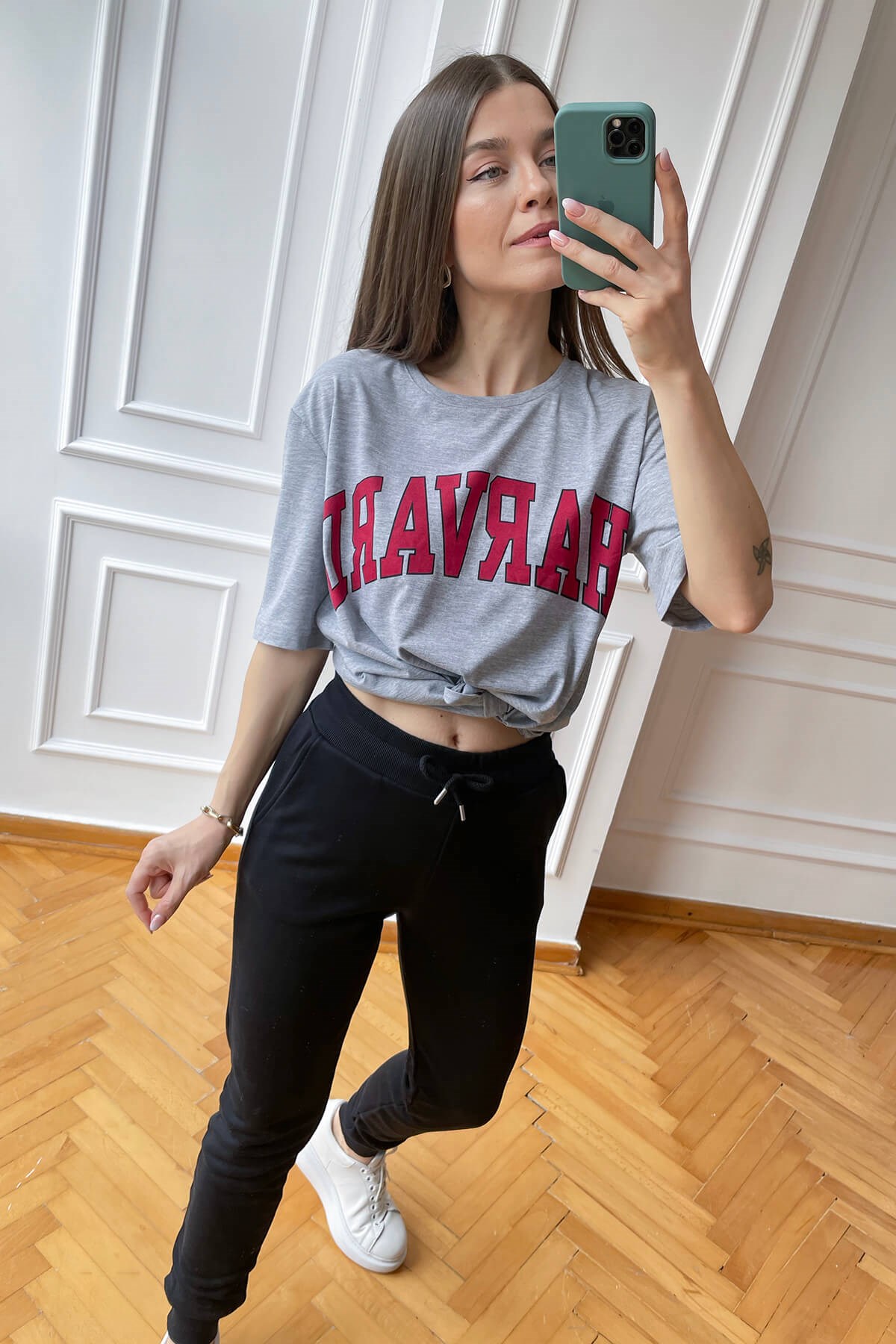 Gri Harvard T-Shirt