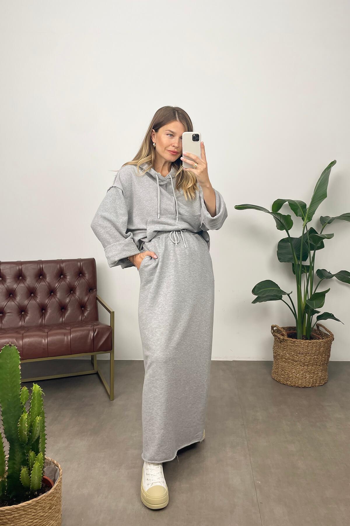 Gri Kapüşonlu Sweat Etek Takım