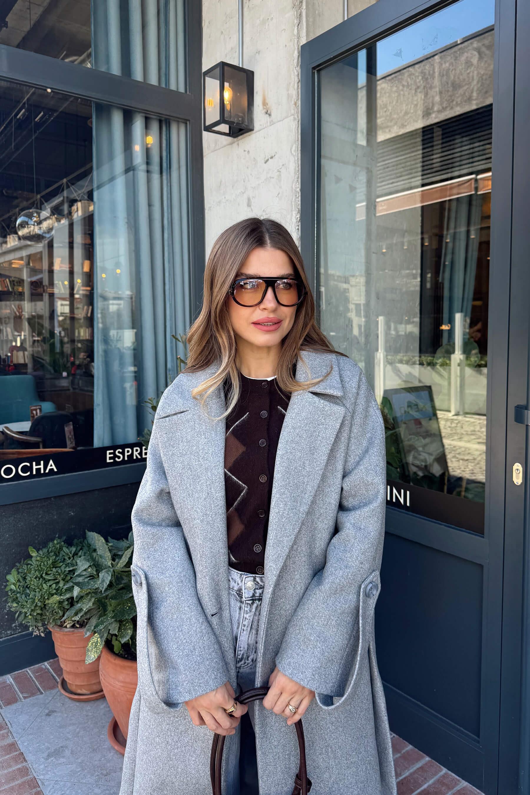 Gri Kuşaklı Astarlı Oversize Kol Detay Yün Kaban