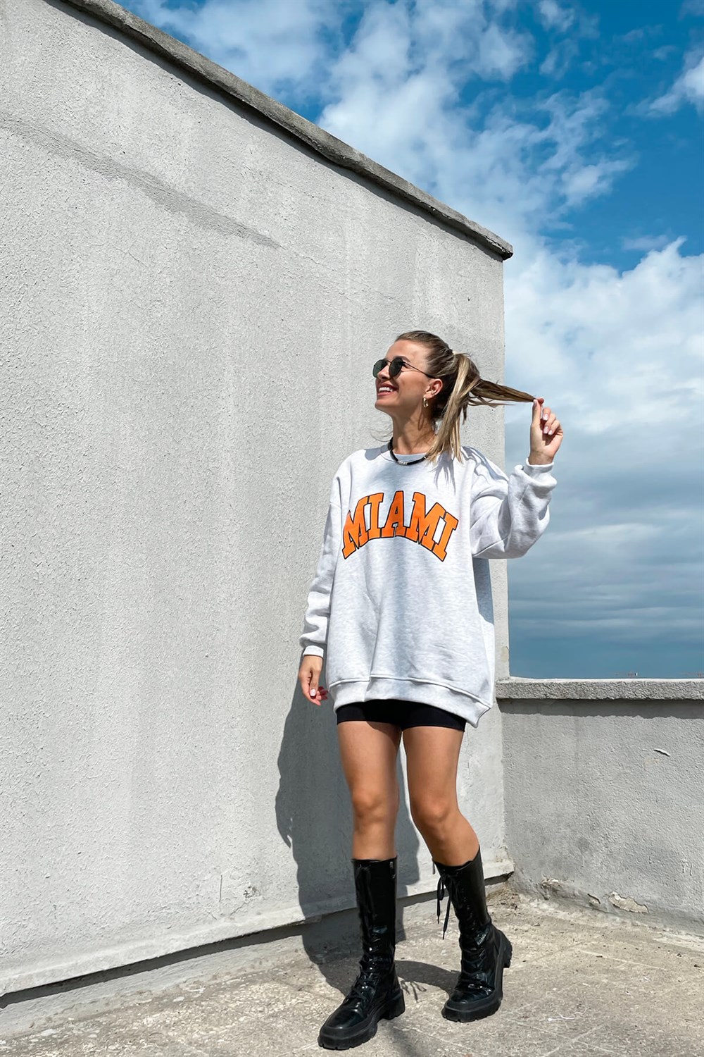 Gri Miami Baskıılı Sweatshirt