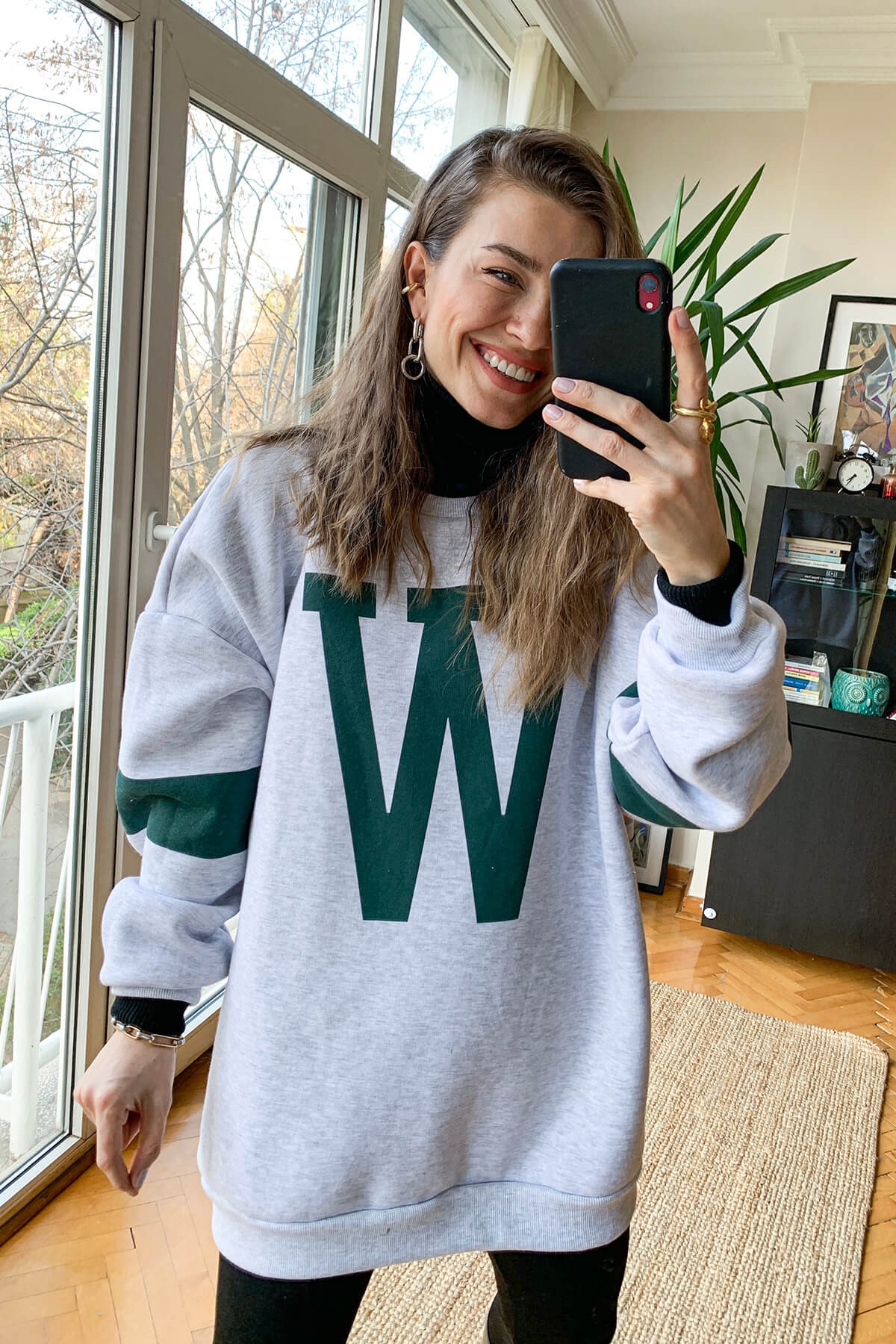 Gri W Baskılı Sweatshirt