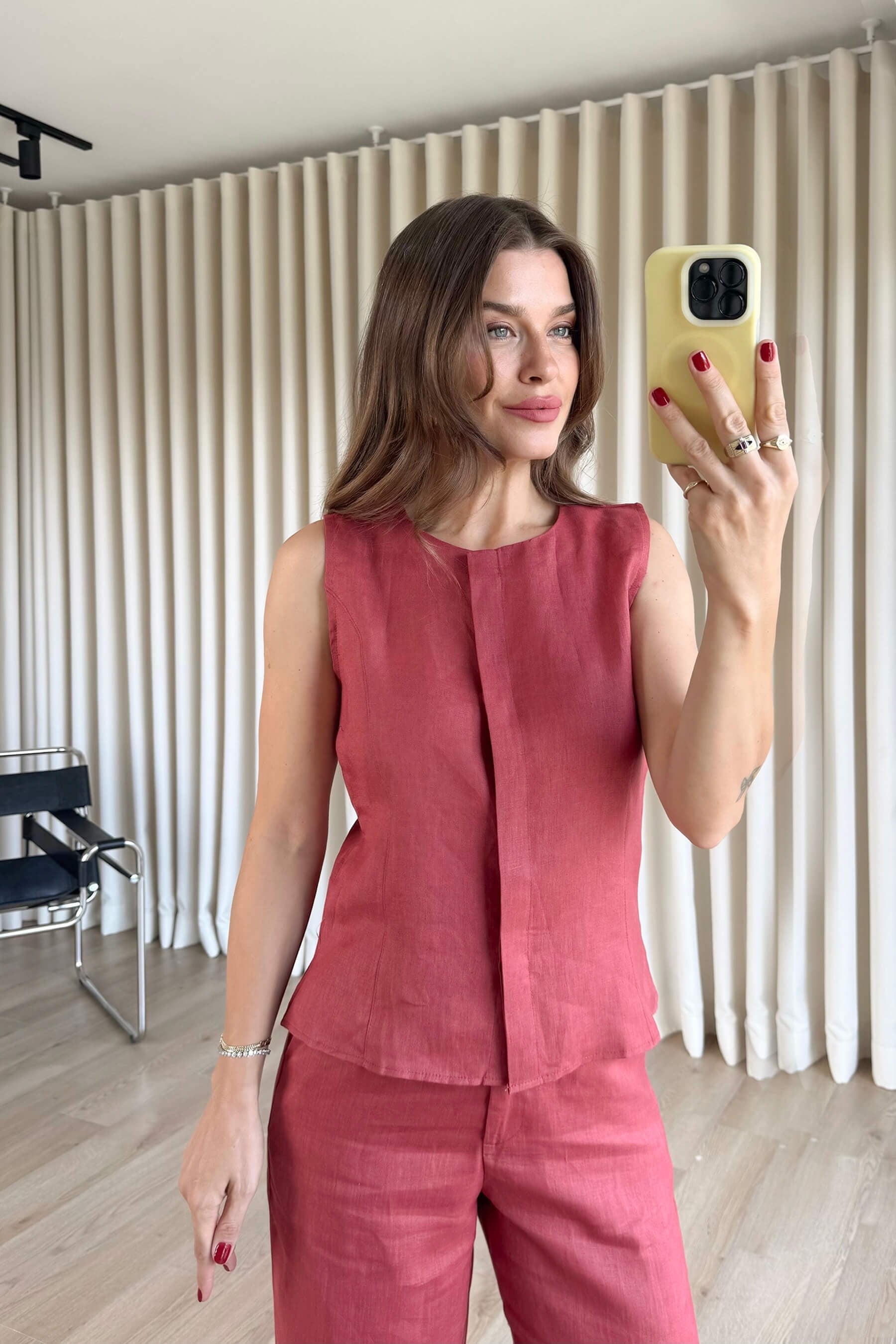 Gül Kurusu  Kolsuz Bluz Pantolon Keten Takım