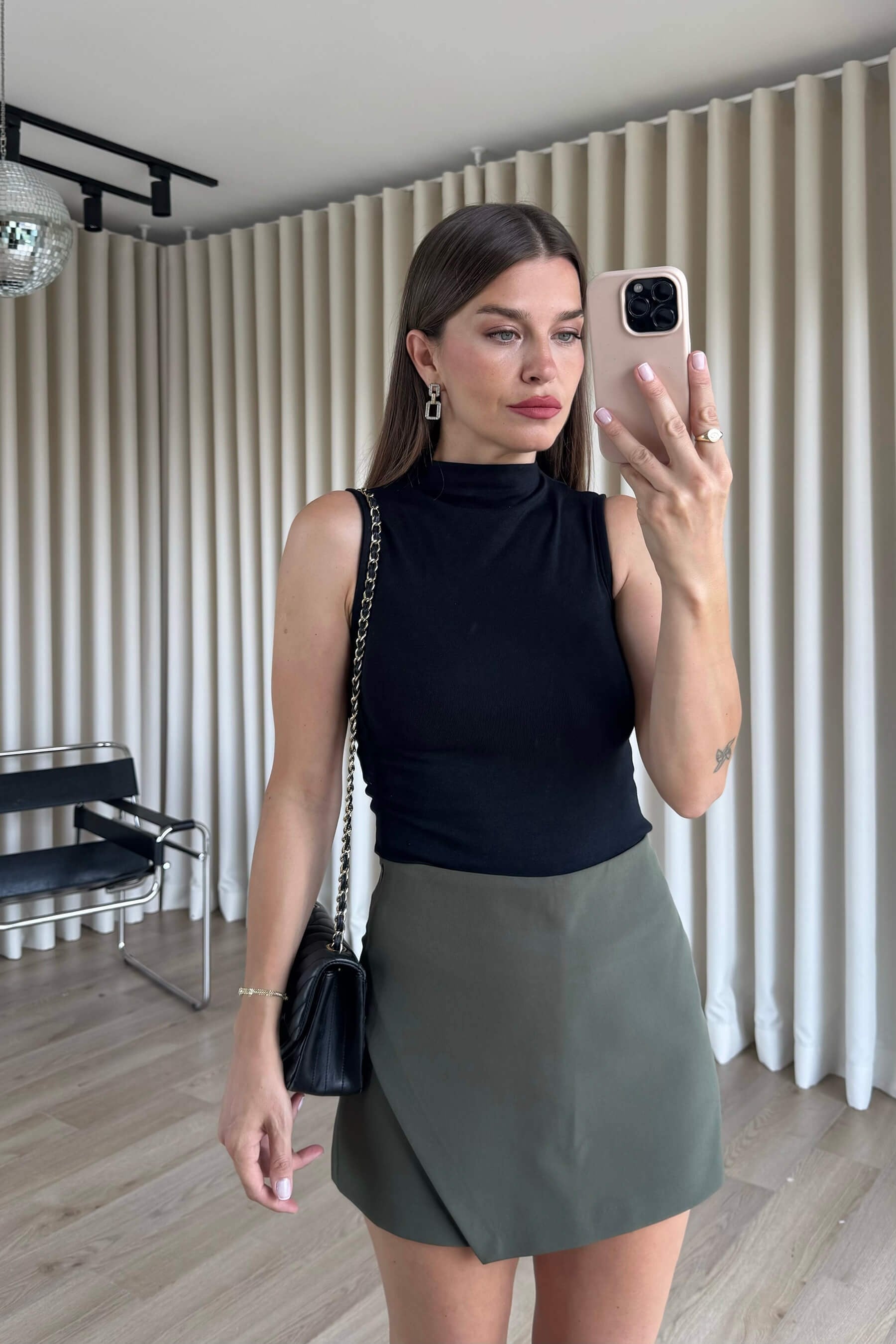 Haki Asimetrik Model Şort Etek