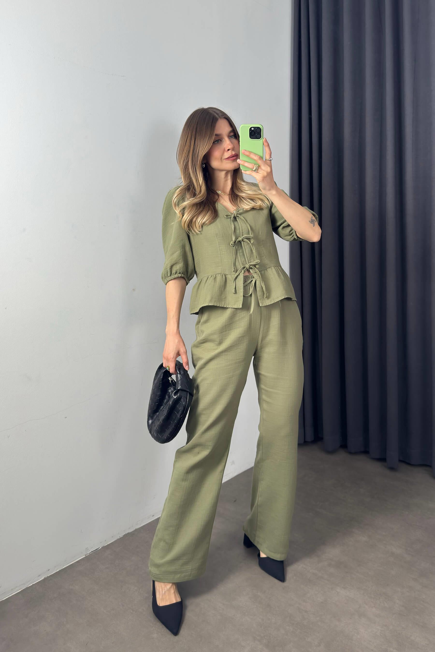 Haki Bağcıklı Bluz Bol Paça Müslin Pantolon Takım