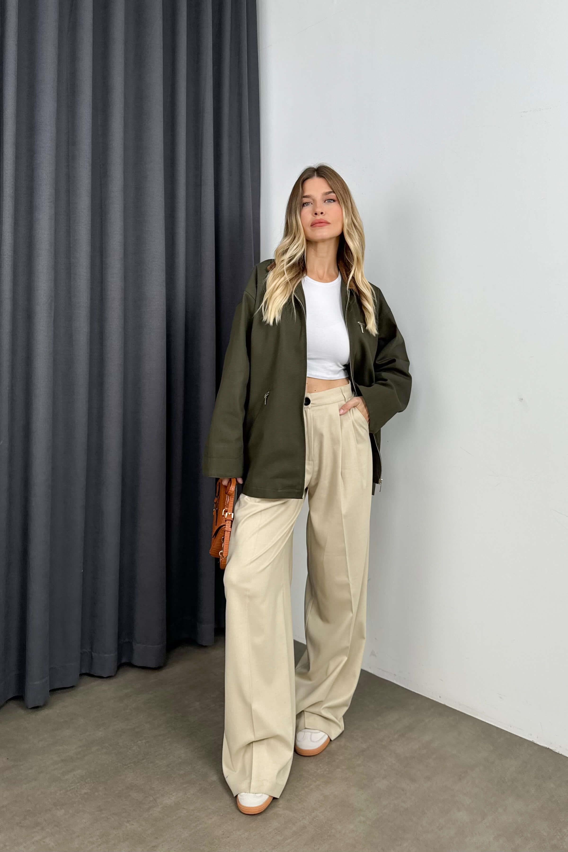 Haki Kadife Yakalı Oversize Gabardin Ceket