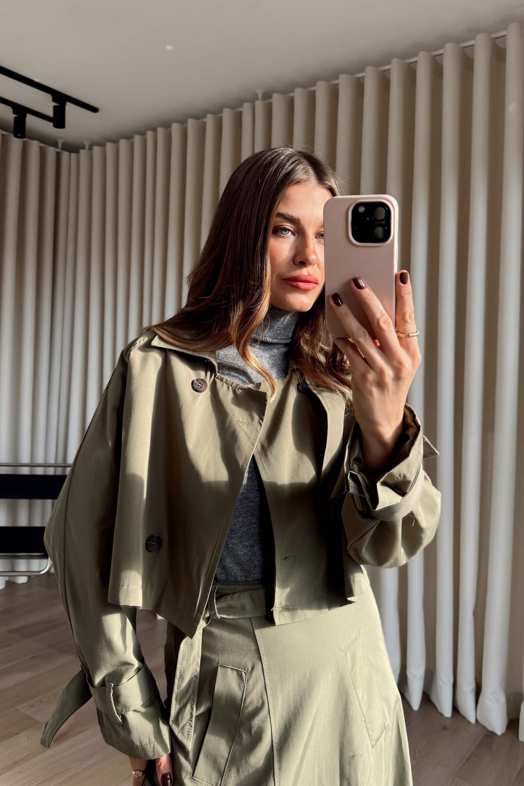 Haki Kemerli Etek Trençkot Takım