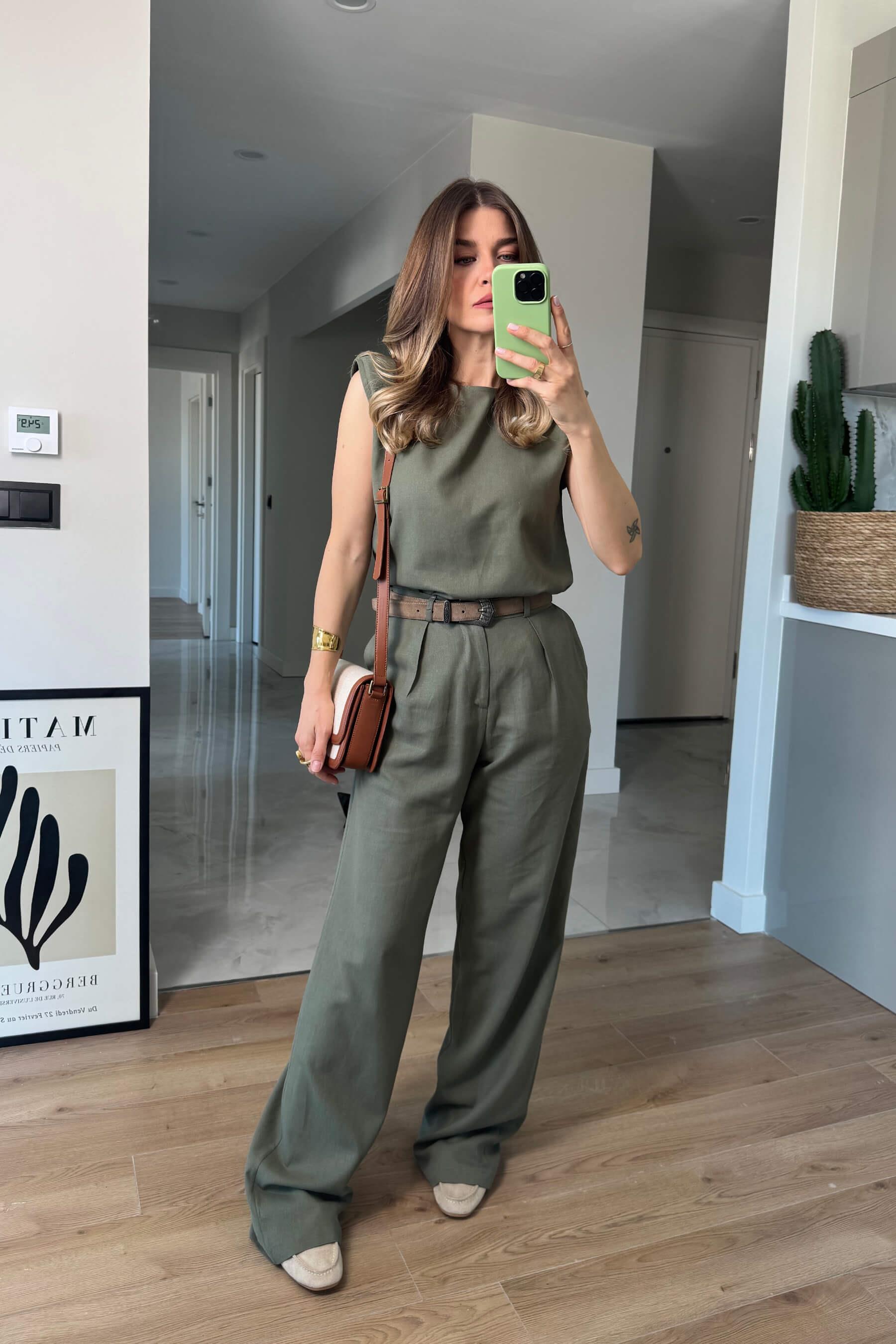 Haki Vatkalı Kolsuz Keten Bluz Pantolon Takım