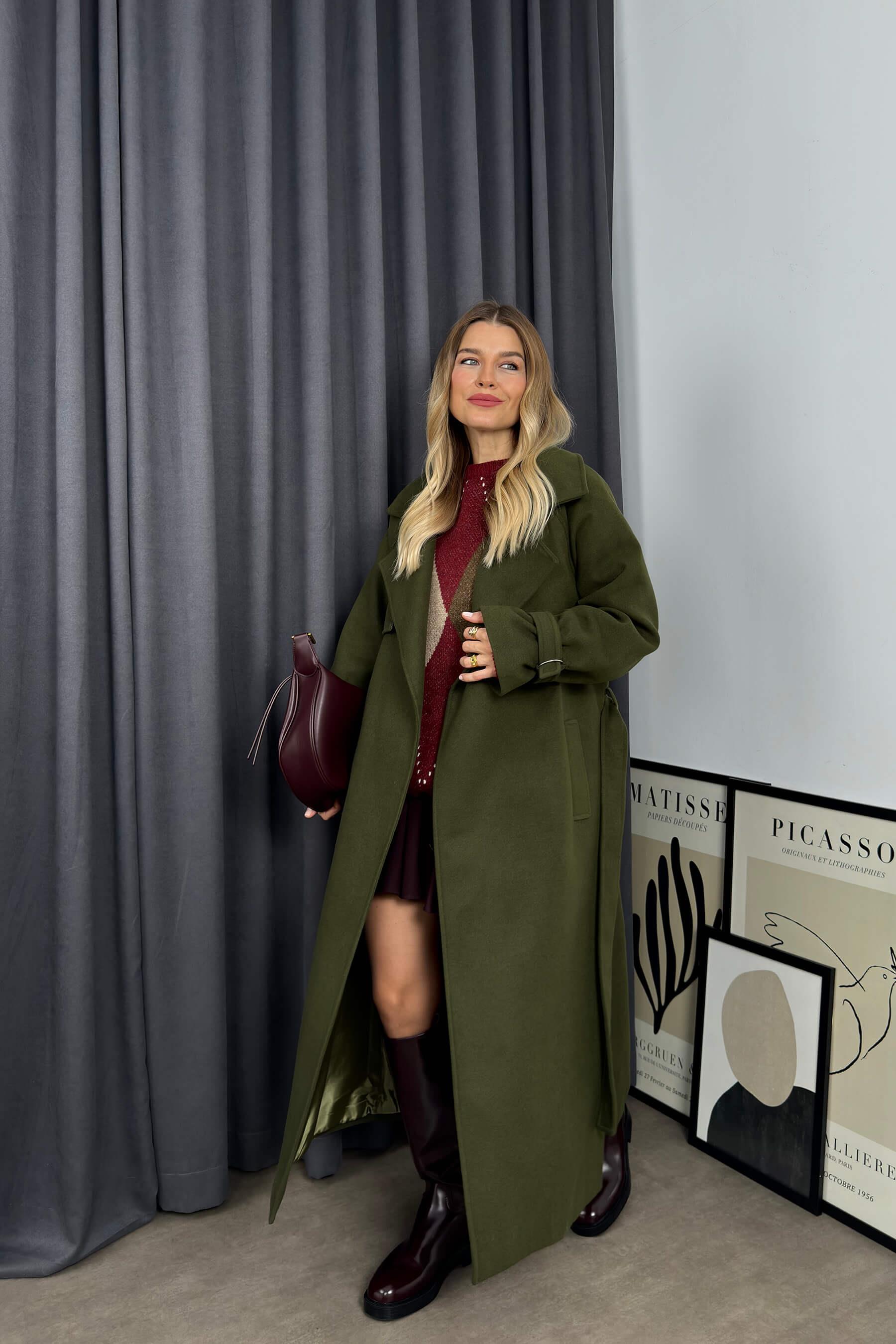 Haki Yeşili Kolları Kemerli Rüzgarlıklı Astarlı Oversize Yün Kaban