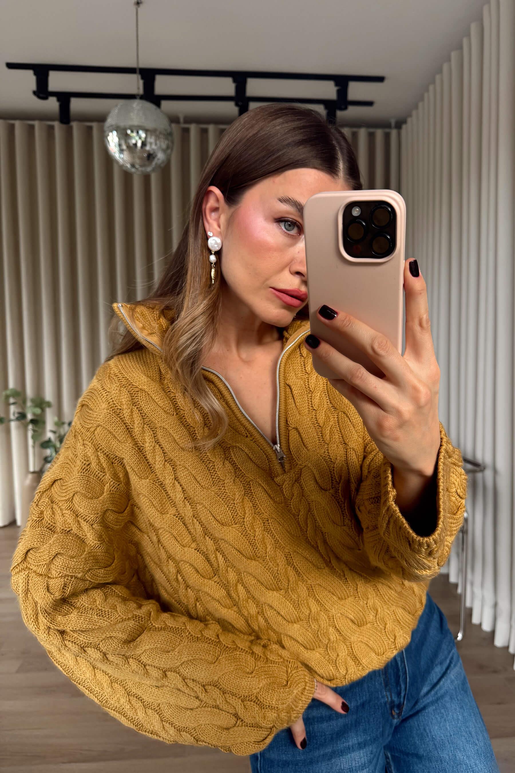 Hardal Fermuarlı Saç Örgü Kazak