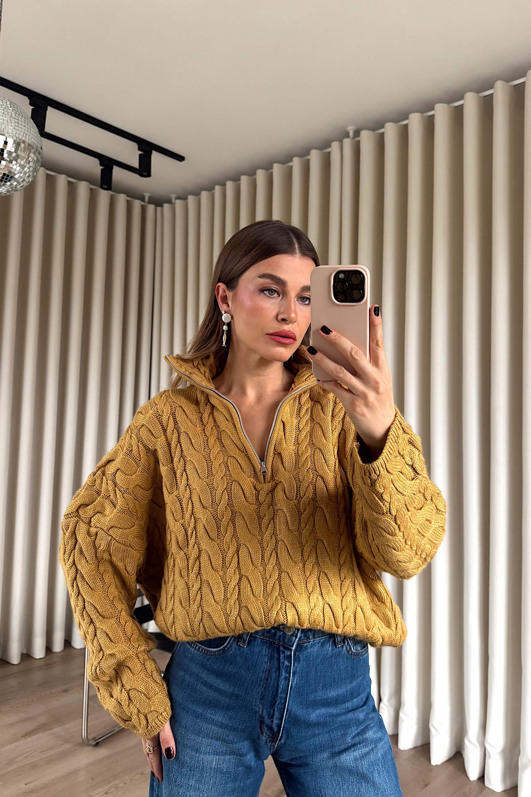 Hardal Fermuarlı Saç Örgü Kazak