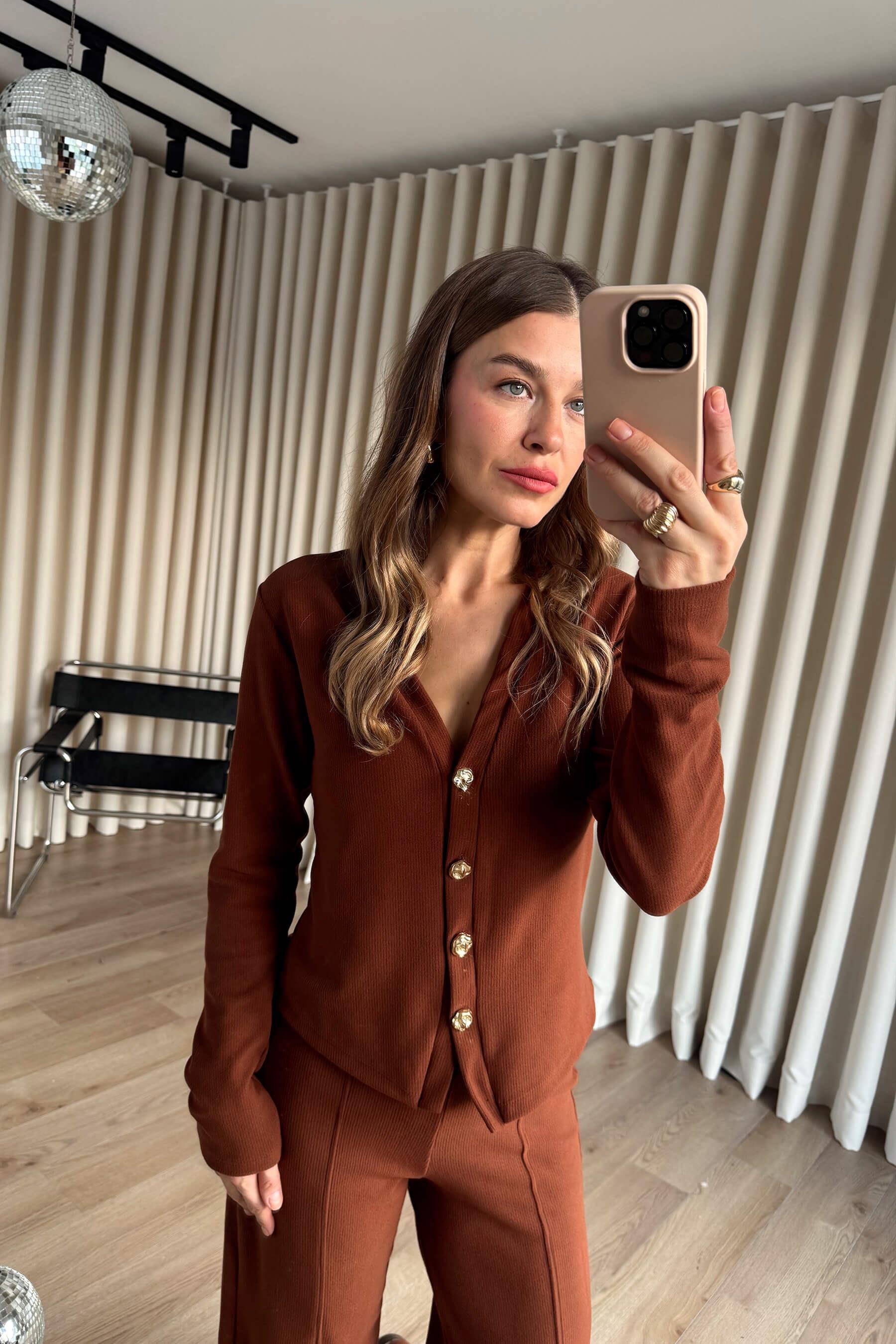 Kahve Gold Düğmeli Bluz Pantolon Soft Touch Takım