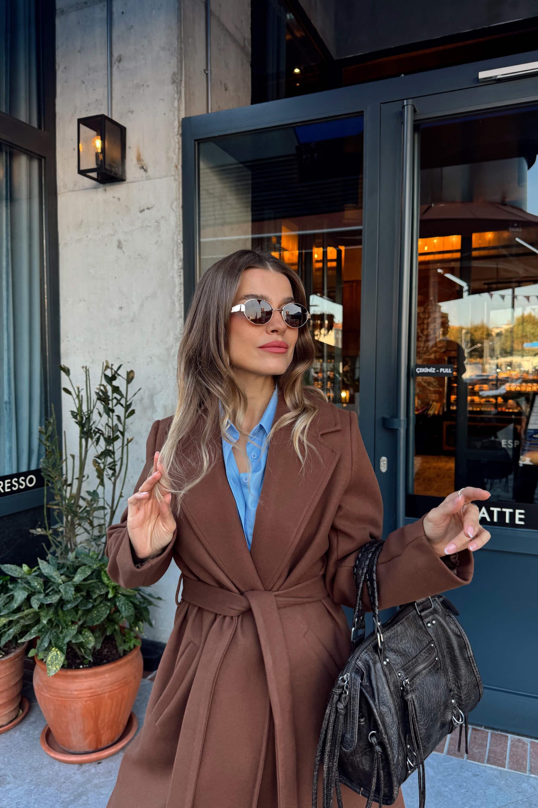 Kahverengi Astarlı Kaşe Kaban