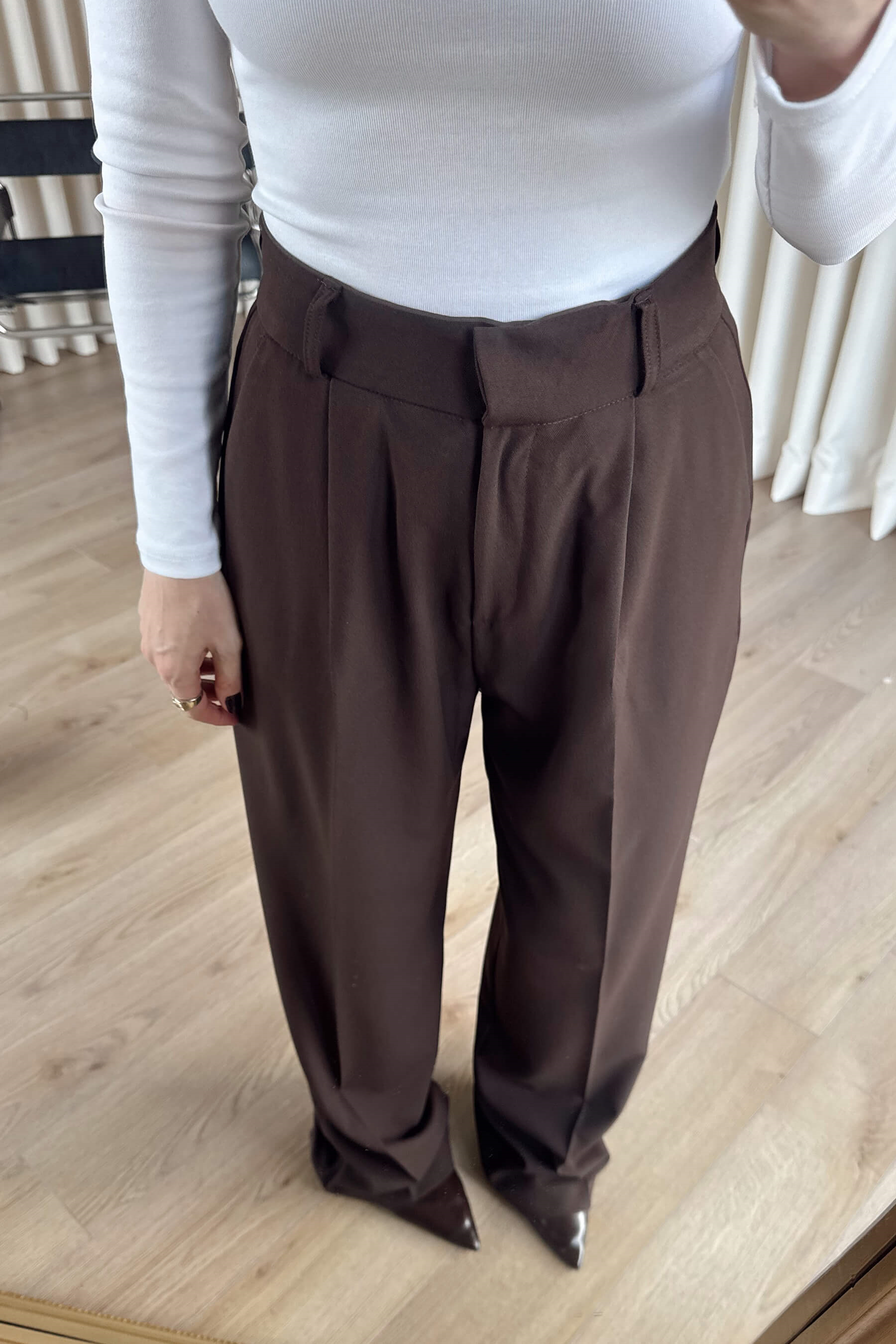 Kahverengi Beli Pileli Bol Paça Yüksek Bel Pantolon