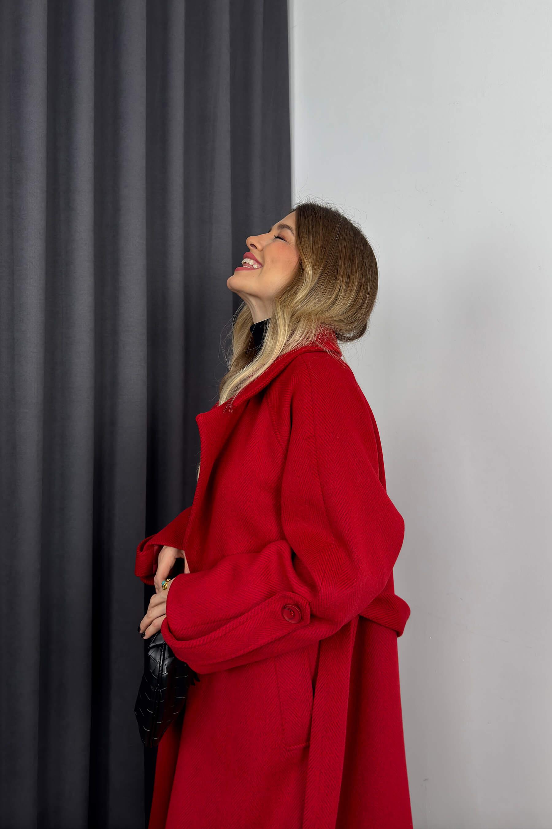 Kırmızı Balıksırtı Model Kuşaklı Astarlı Oversize Yün Kaban
