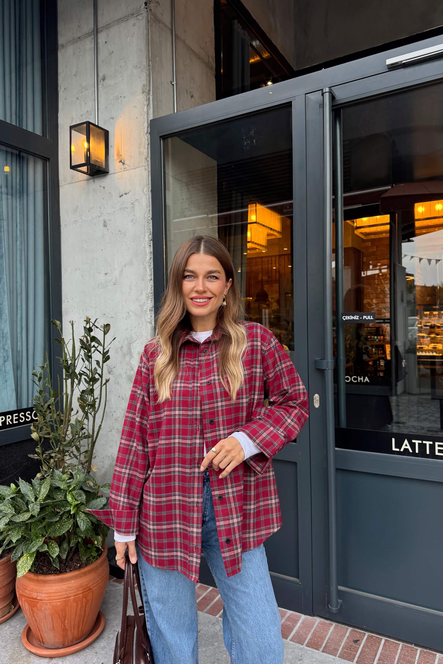 Kırmızı  Ekoseli Oversize Gömlek