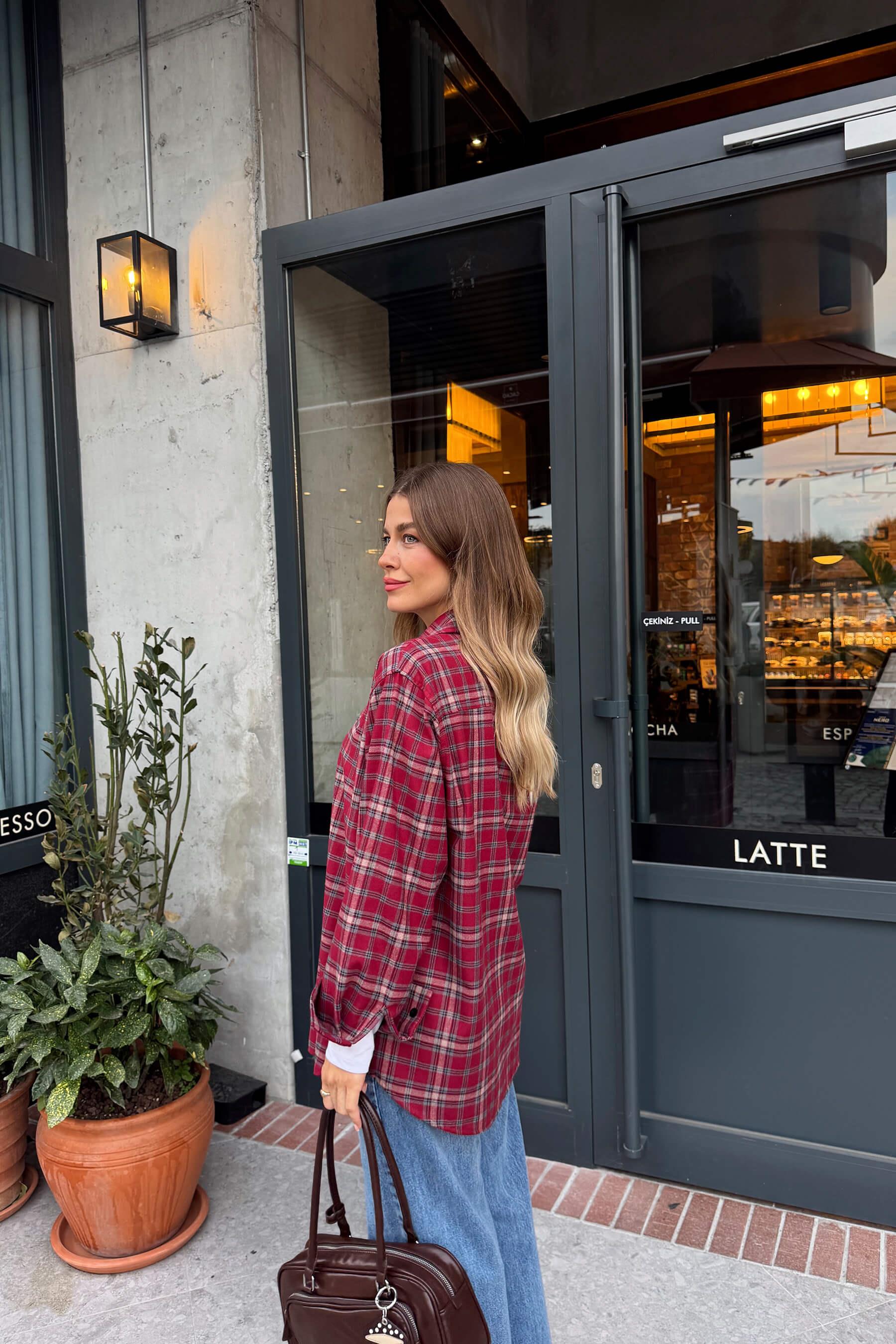 Kırmızı  Ekoseli Oversize Gömlek