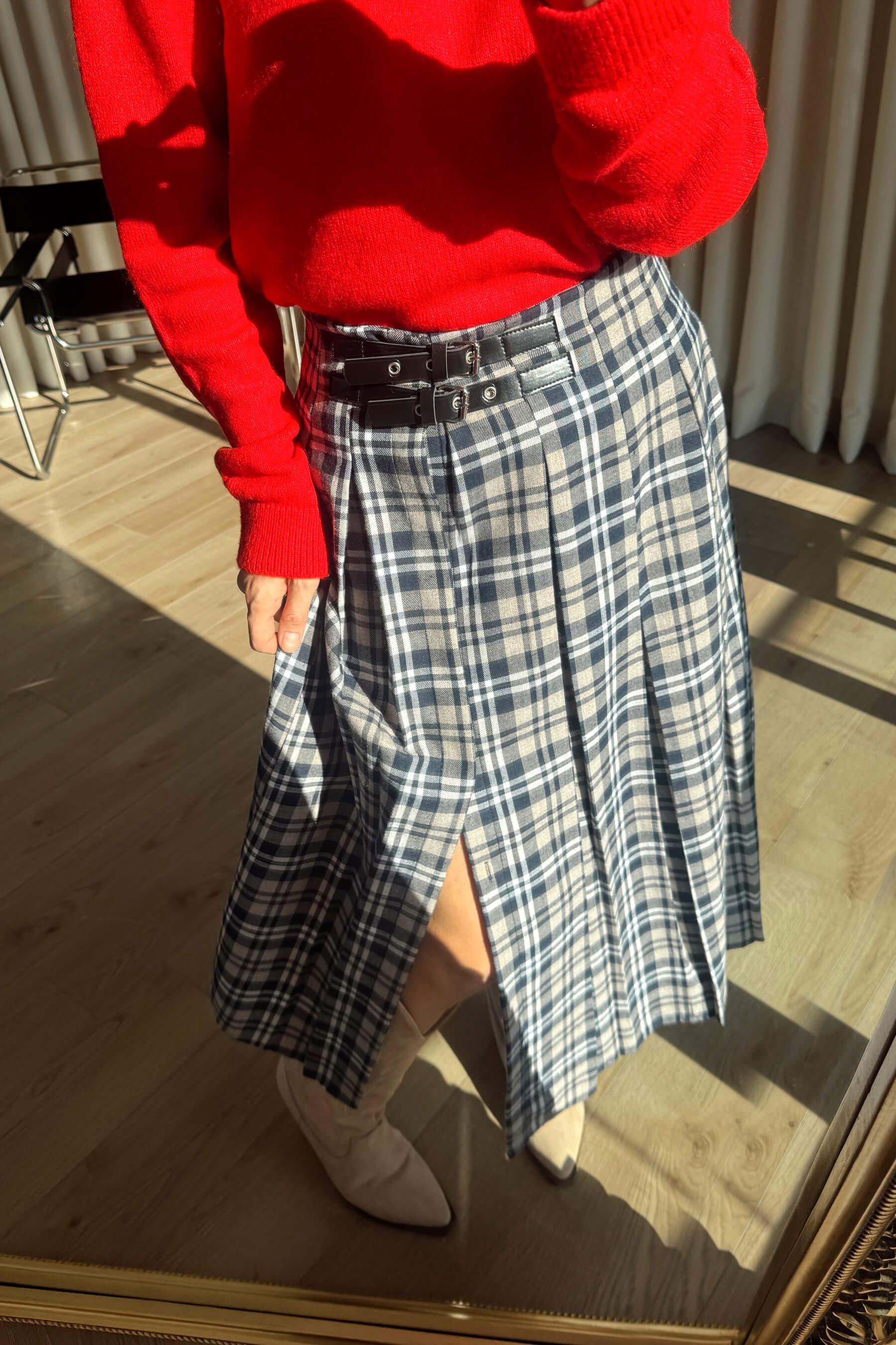 Lacivert Bej Ekoseli Yandan Yırtmaçlı Etek