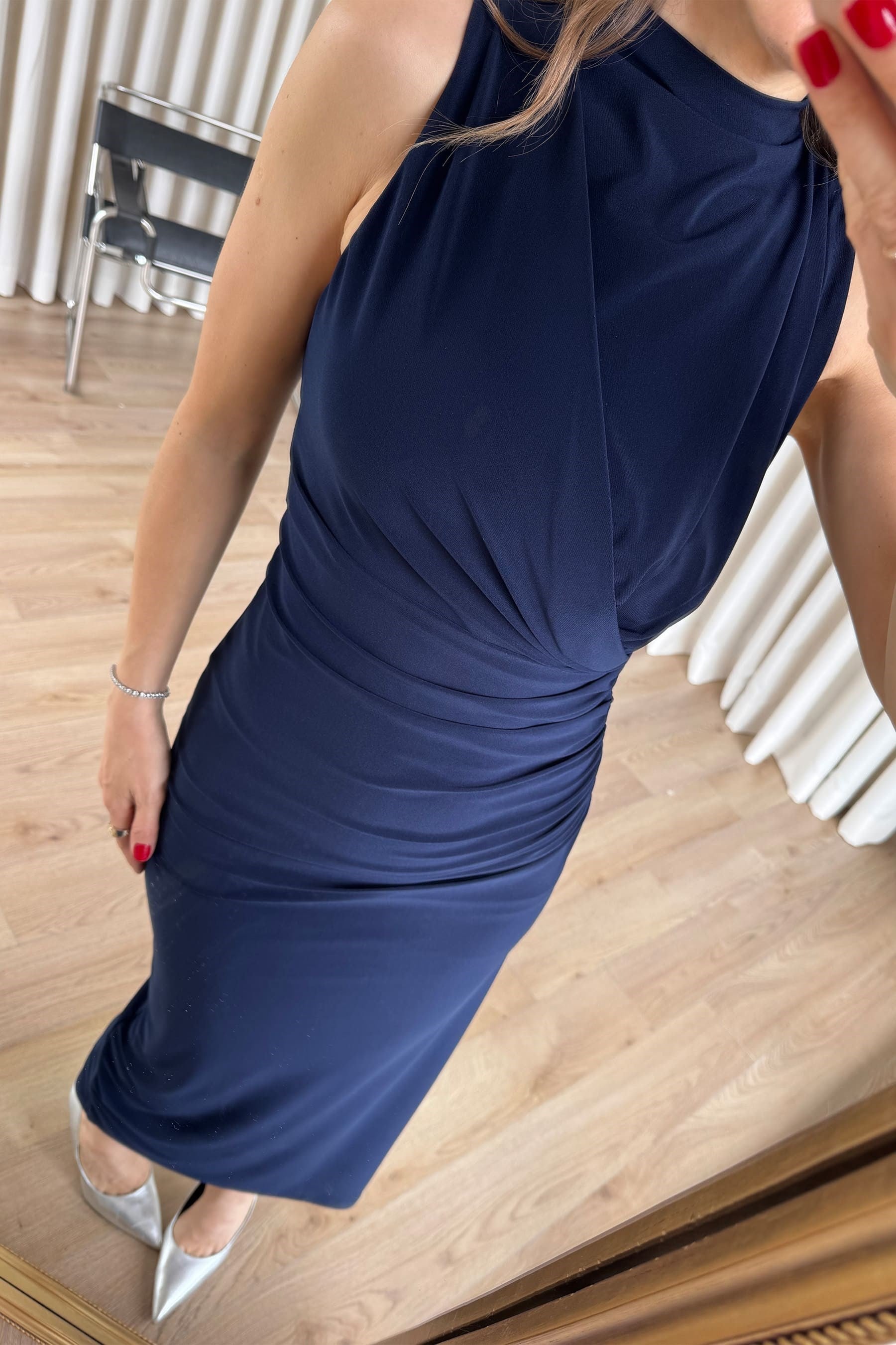 Lacivert Beli Drapeli Sıfır Kollu Yırtmaçlı Maxi Boy Elbise