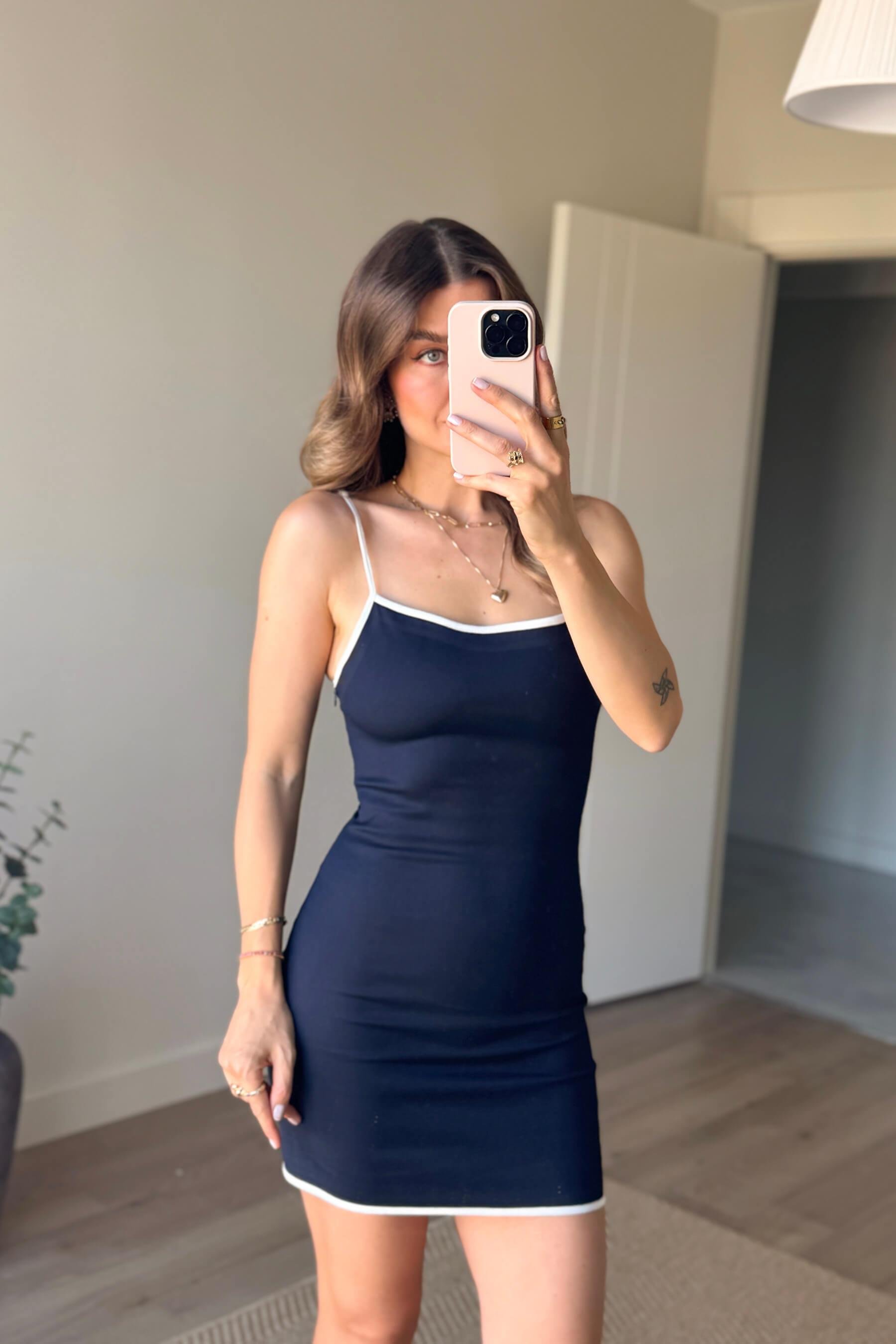 Lacivert Beyaz Askılı Premium Mini Elbise