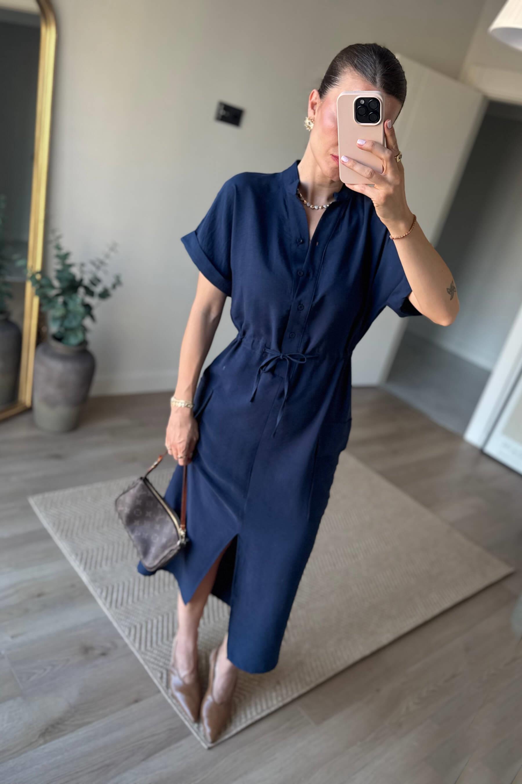 Lacivert Hakim Yaka Beli Bağcıklı Yırtmaçlı Gömlek Elbise